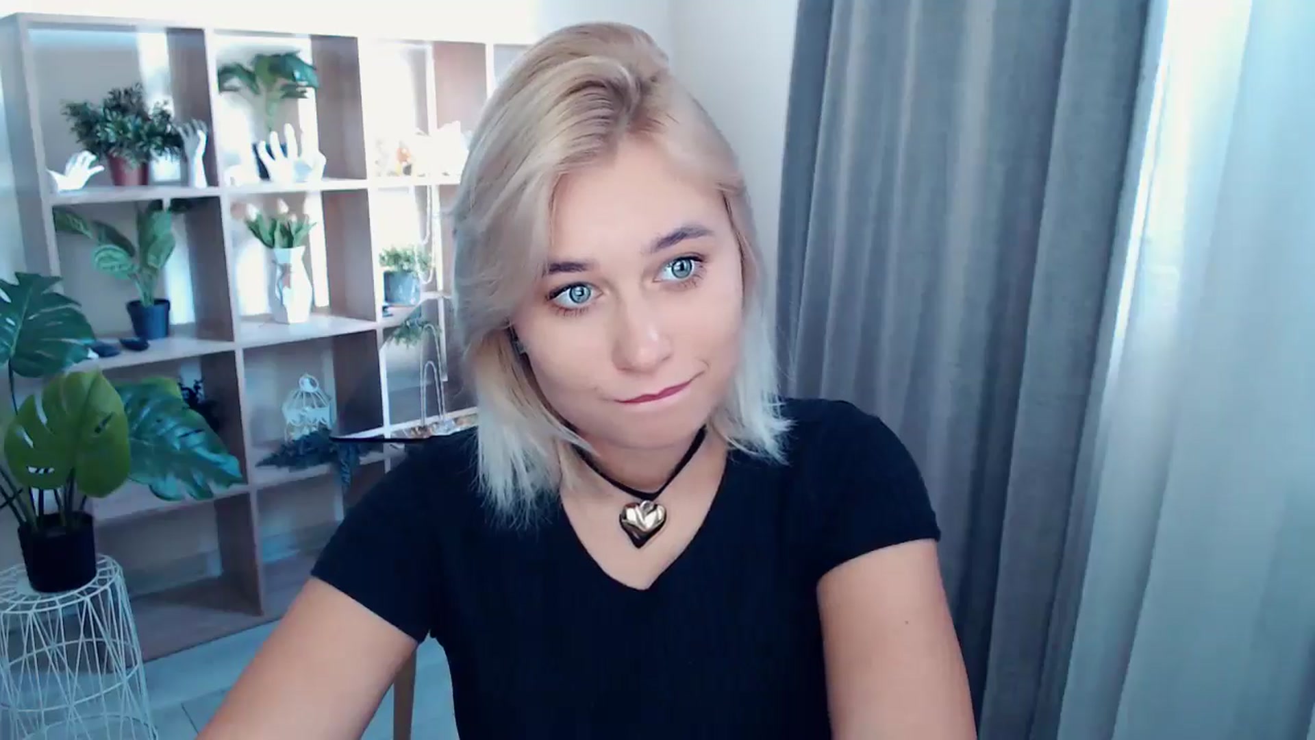 Gallery image thumbnail from Kukla_kolduna's myfreecams stream on, 09/13/2024, 15:56 image 8 of 20