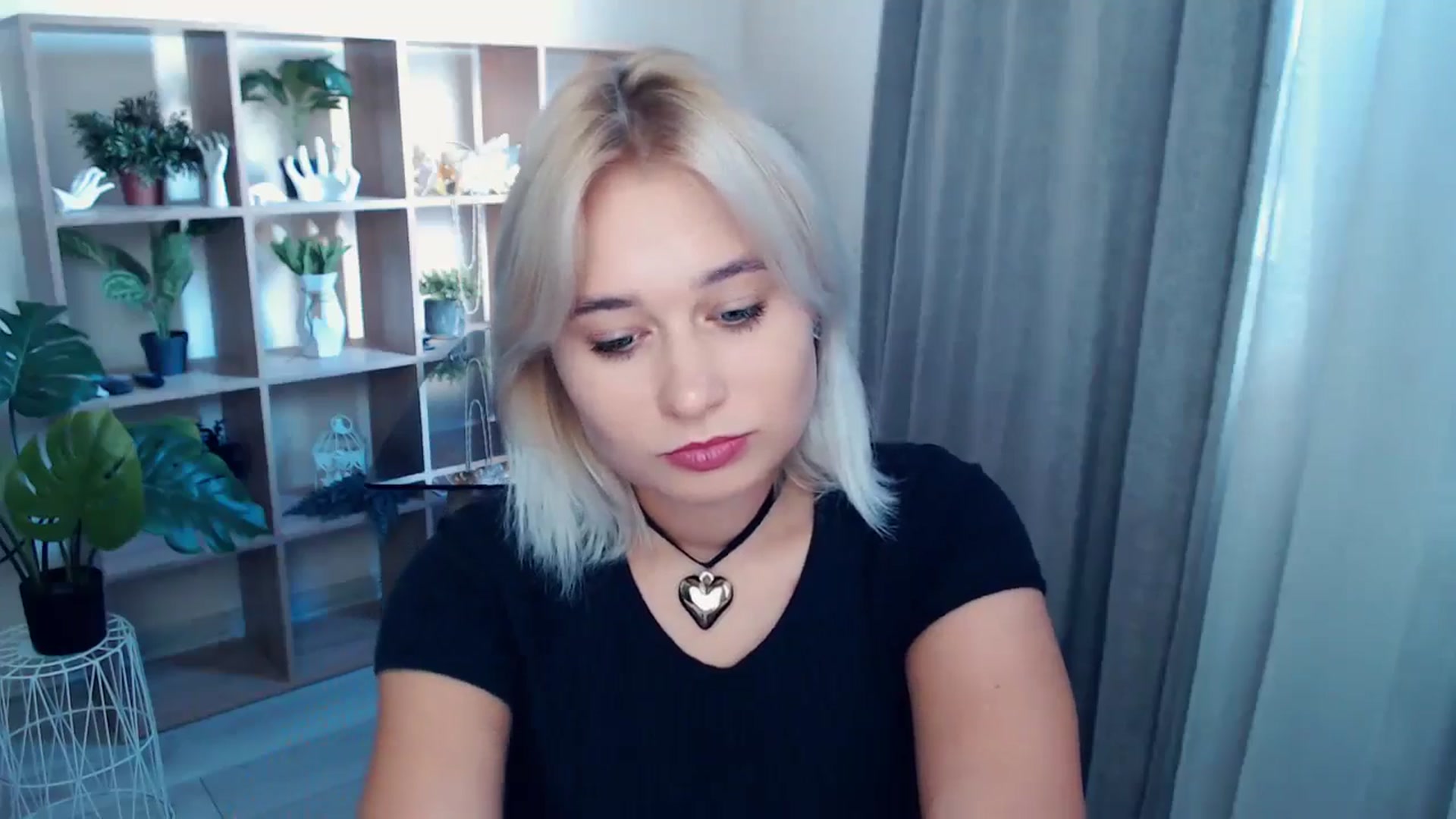 Gallery image thumbnail from Kukla_kolduna's myfreecams stream on, 09/13/2024, 15:56 image 14 of 20