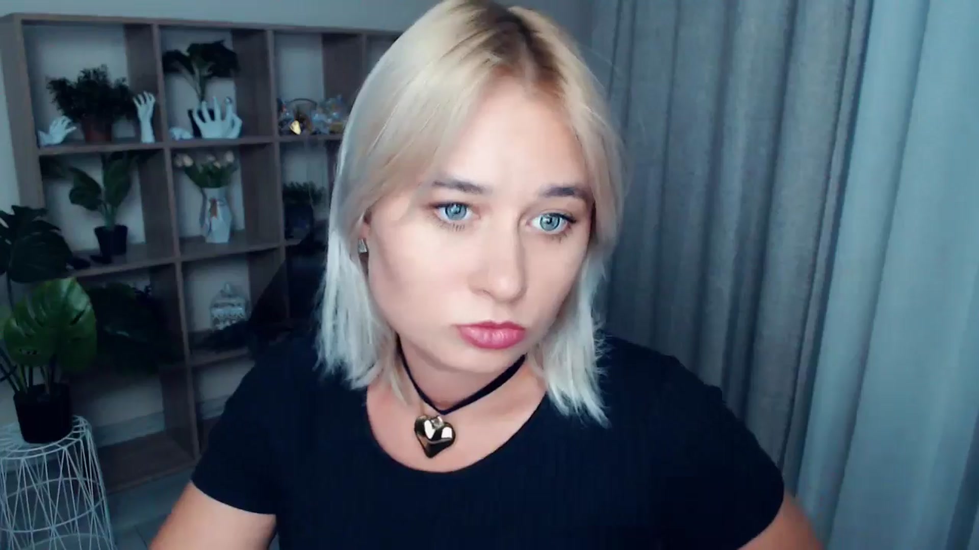 Gallery image thumbnail from Kukla_kolduna's myfreecams stream on, 09/13/2024, 16:32 image 9 of 20