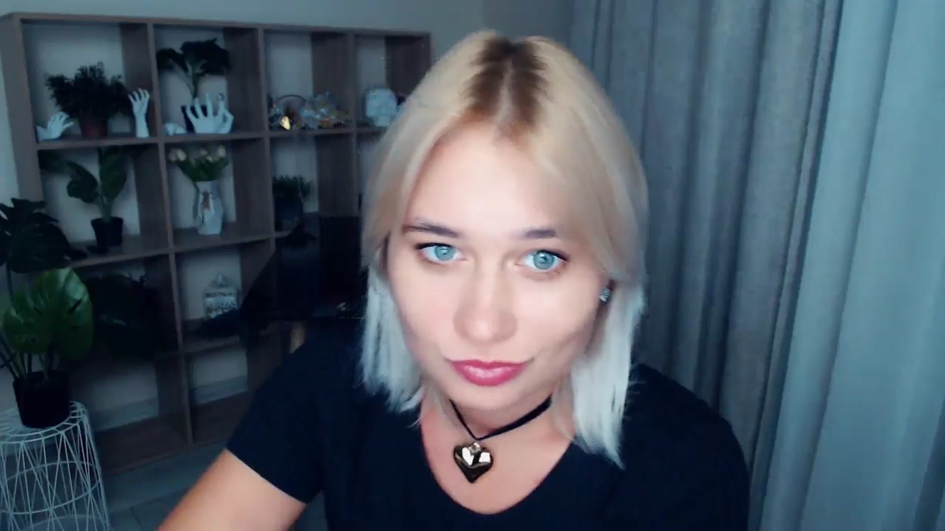Gallery image thumbnail from Kukla_kolduna's myfreecams stream on, 09/13/2024, 16:32 image 14 of 20