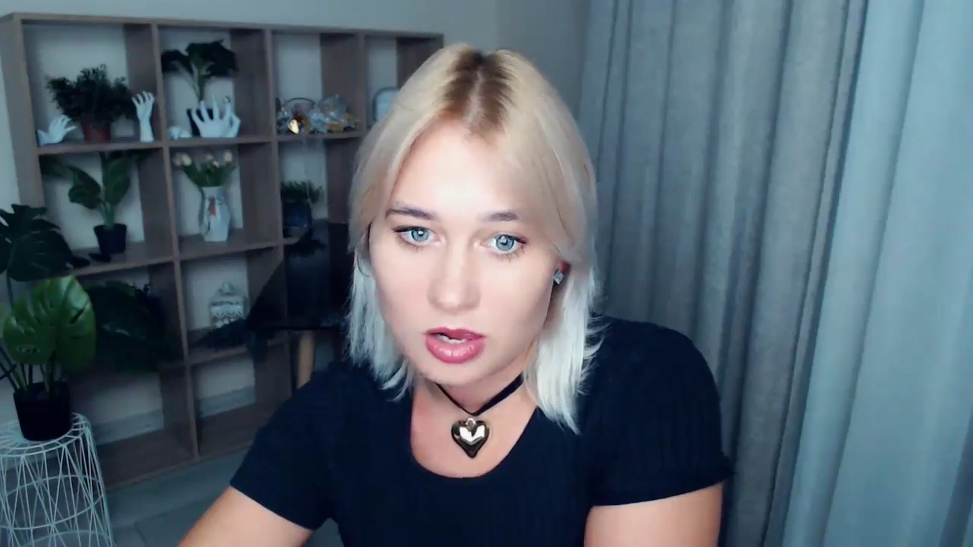 Gallery image thumbnail from Kukla_kolduna's myfreecams stream on, 09/13/2024, 16:32 image 15 of 20