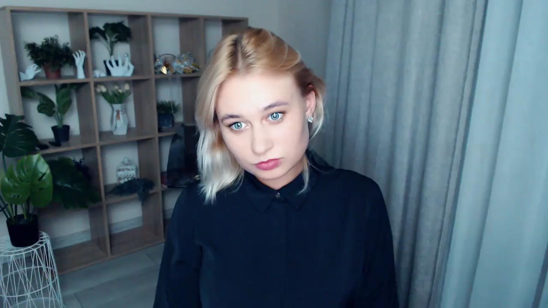 Gallery image thumbnail from Kukla_kolduna's myfreecams stream on, 09/14/2024, 18:29 image 1 of 20