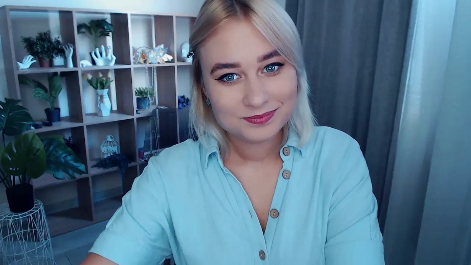 Gallery image thumbnail from Kukla_kolduna's myfreecams stream on, 09/15/2024, 14:54 image 9 of 20