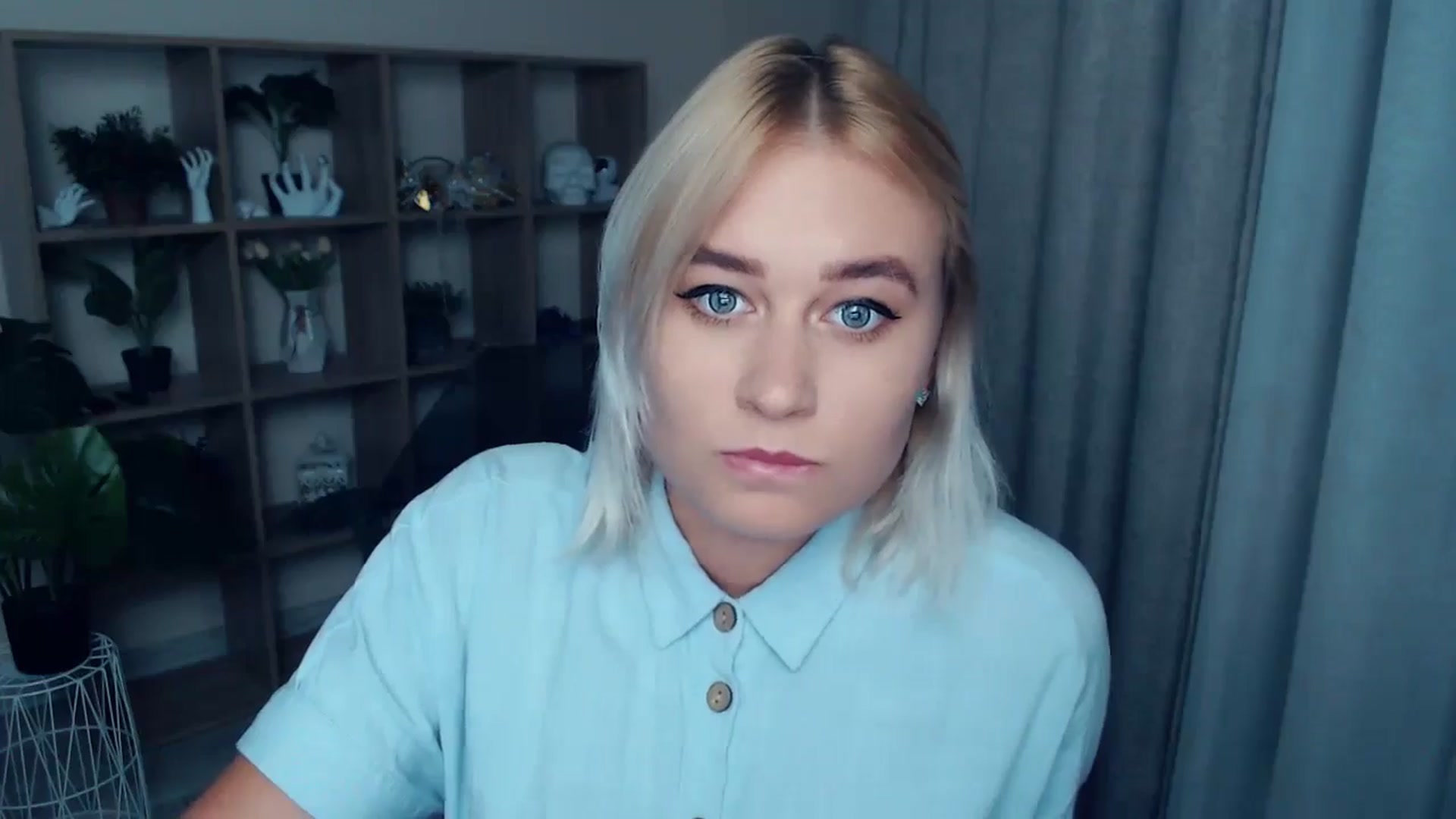 Gallery image thumbnail from Kukla_kolduna's myfreecams stream on, 09/15/2024, 18:11 image 15 of 20
