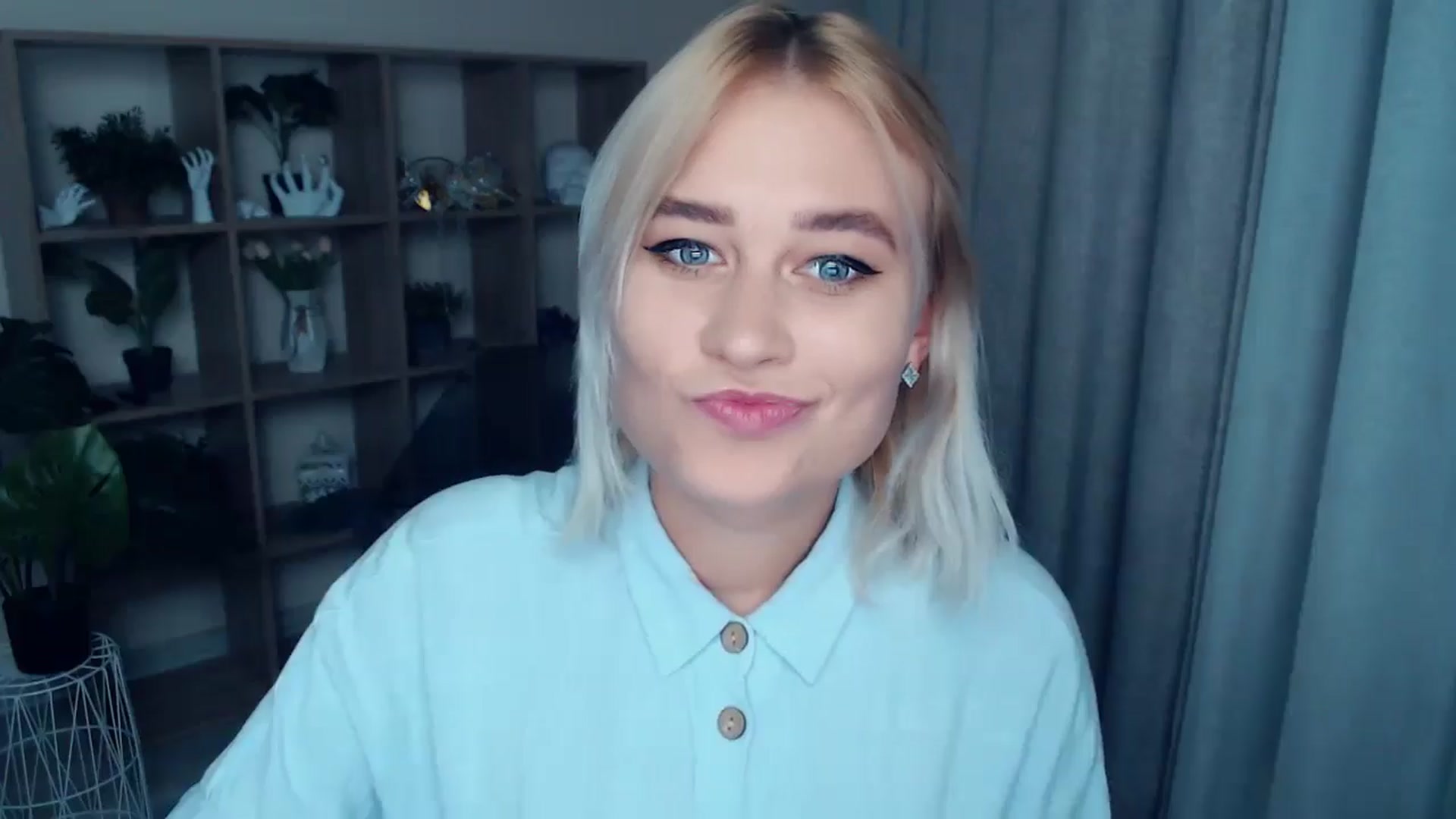 Gallery image thumbnail from Kukla_kolduna's myfreecams stream on, 09/15/2024, 18:11 image 20 of 20