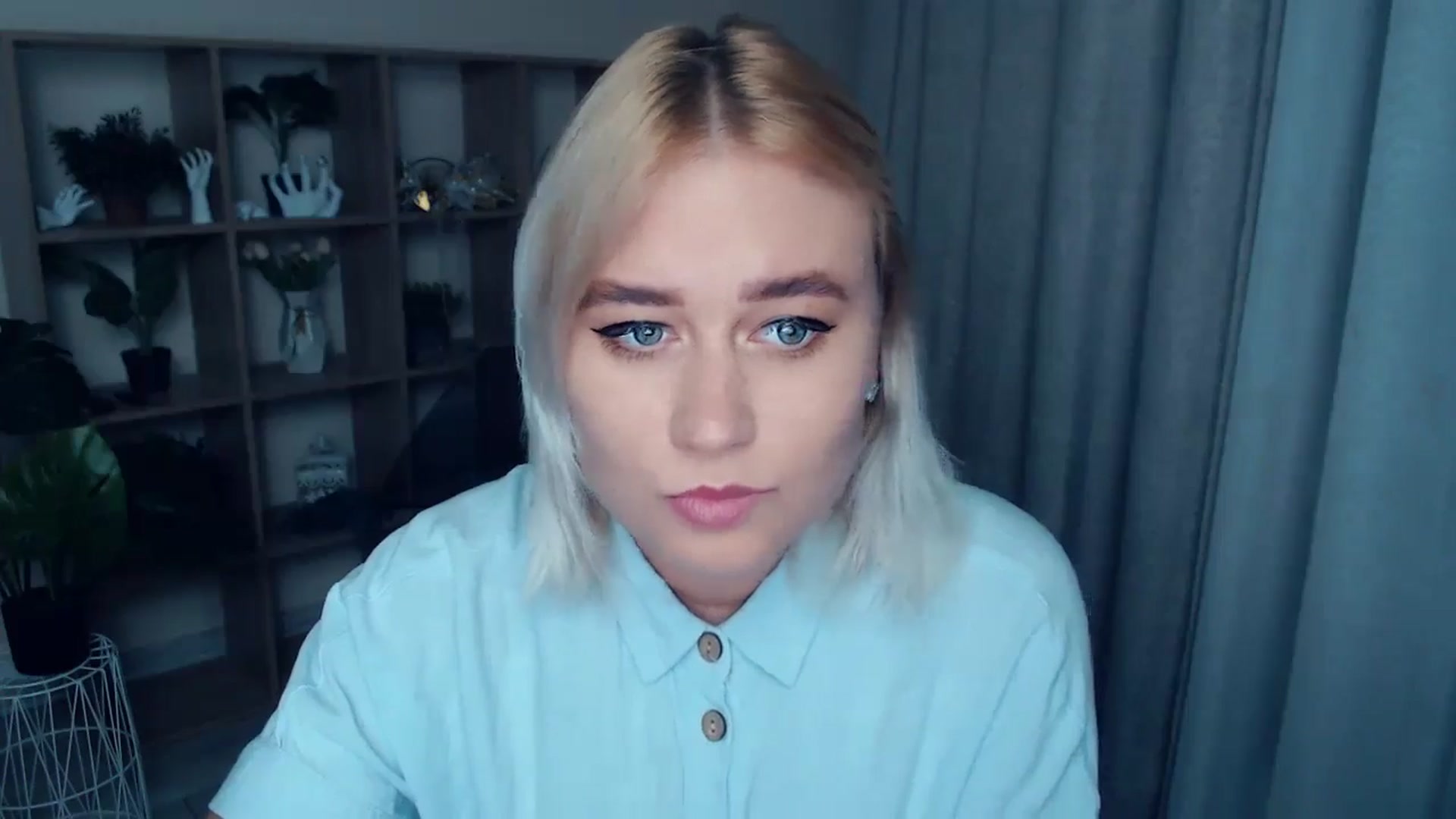 Gallery image thumbnail from Kukla_kolduna's myfreecams stream on, 09/15/2024, 18:11 image 6 of 20