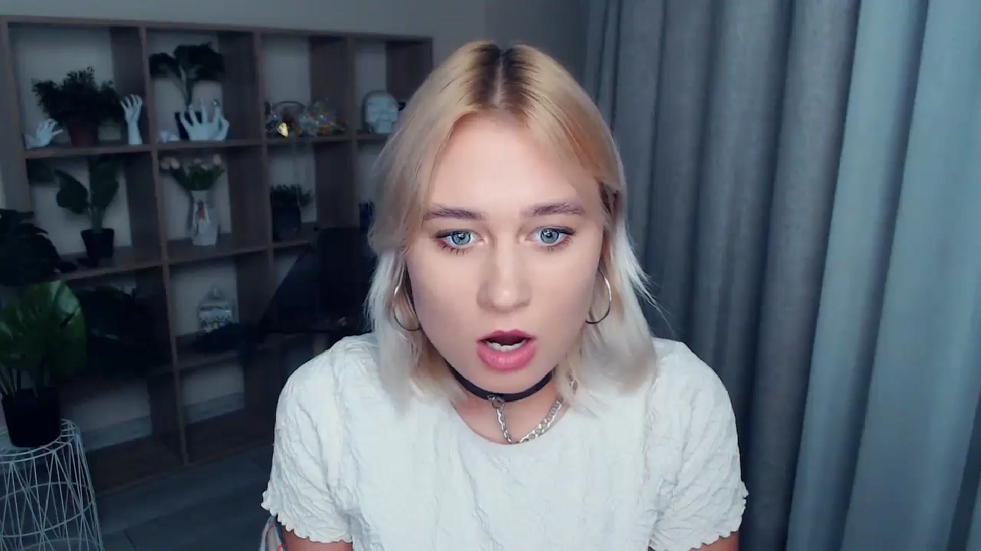 Gallery image thumbnail from Kukla_kolduna's myfreecams stream on, 09/20/2024, 18:06 image 7 of 20