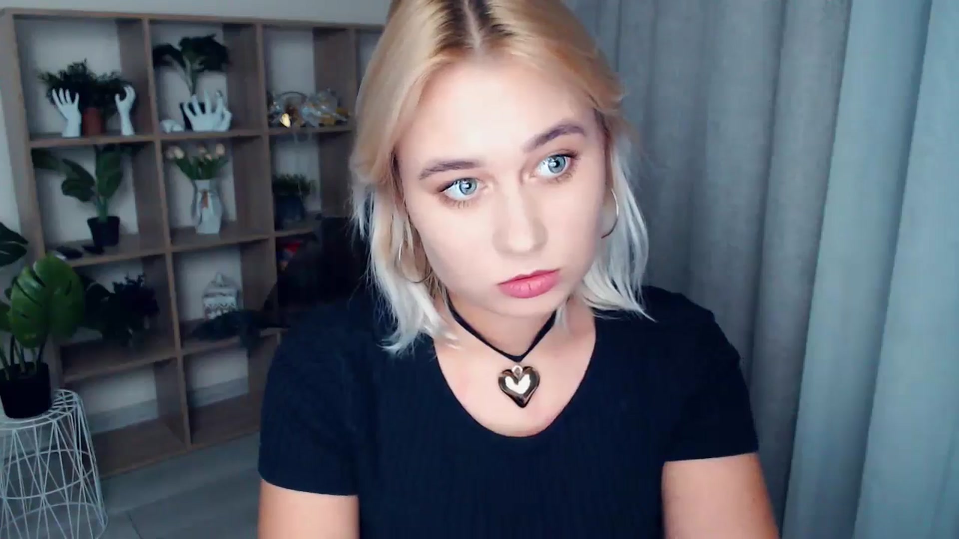 Gallery image thumbnail from Kukla_kolduna's myfreecams stream on, 09/25/2024, 18:06 image 20 of 20