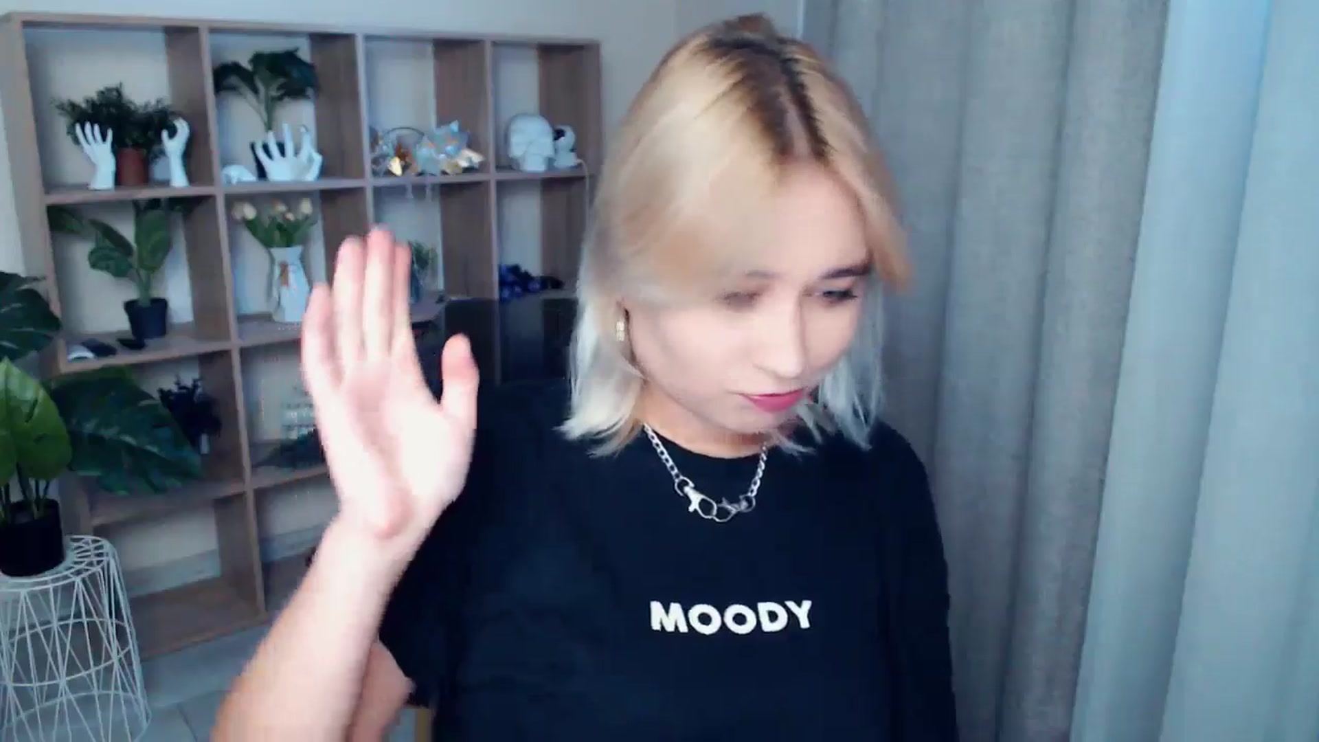 Gallery image thumbnail from Kukla_kolduna's myfreecams stream on, 09/26/2024, 15:53 image 9 of 20