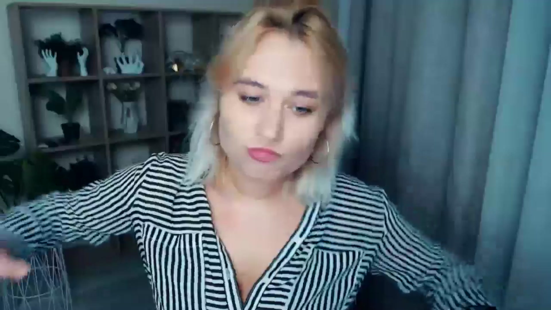Gallery image thumbnail from Kukla_kolduna's myfreecams stream on, 09/27/2024, 17:02 image 20 of 20
