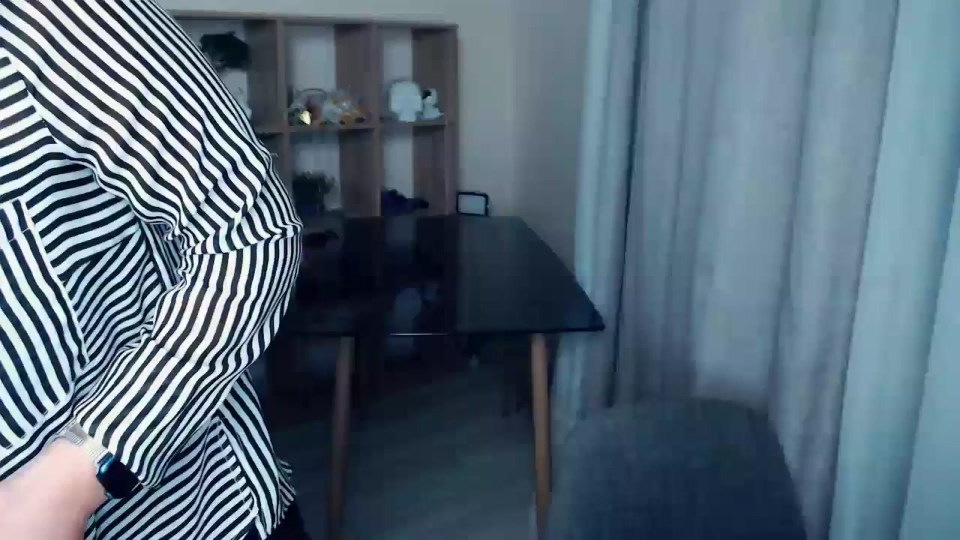 Gallery image thumbnail from Kukla_kolduna's myfreecams stream on, 09/27/2024, 17:02 image 7 of 20