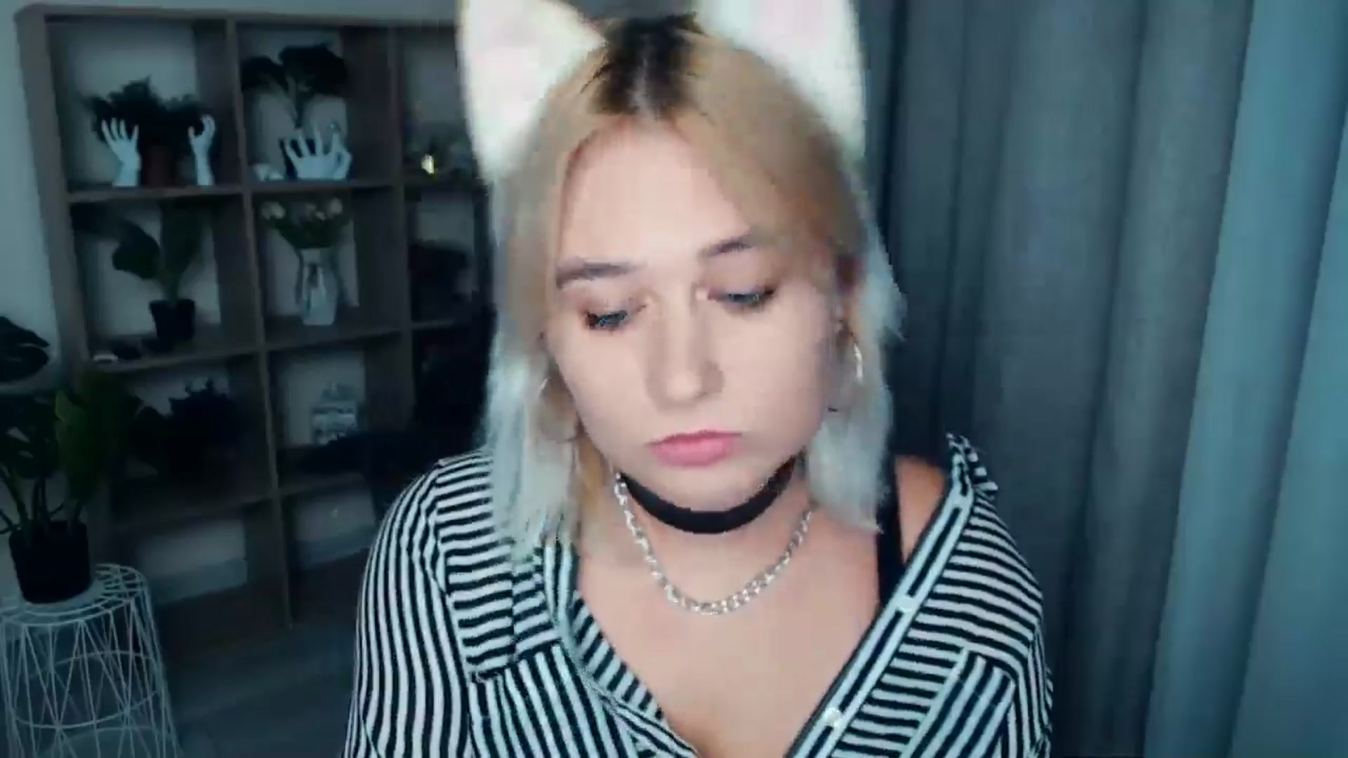 Gallery image thumbnail from Kukla_kolduna's myfreecams stream on, 09/27/2024, 17:13 image 10 of 20