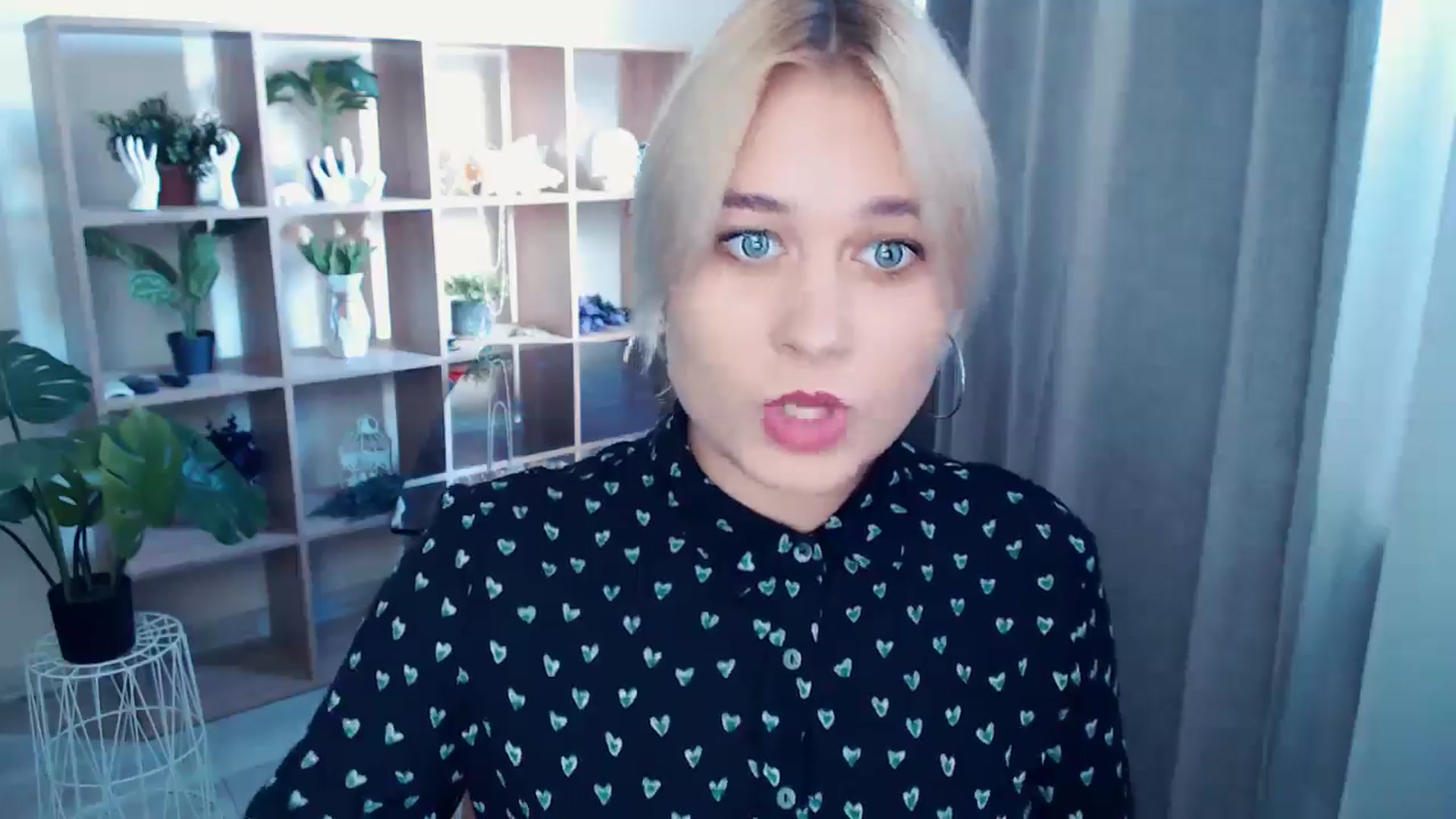 Gallery image thumbnail from Kukla_kolduna's myfreecams stream on, 09/28/2024, 14:18 image 18 of 20