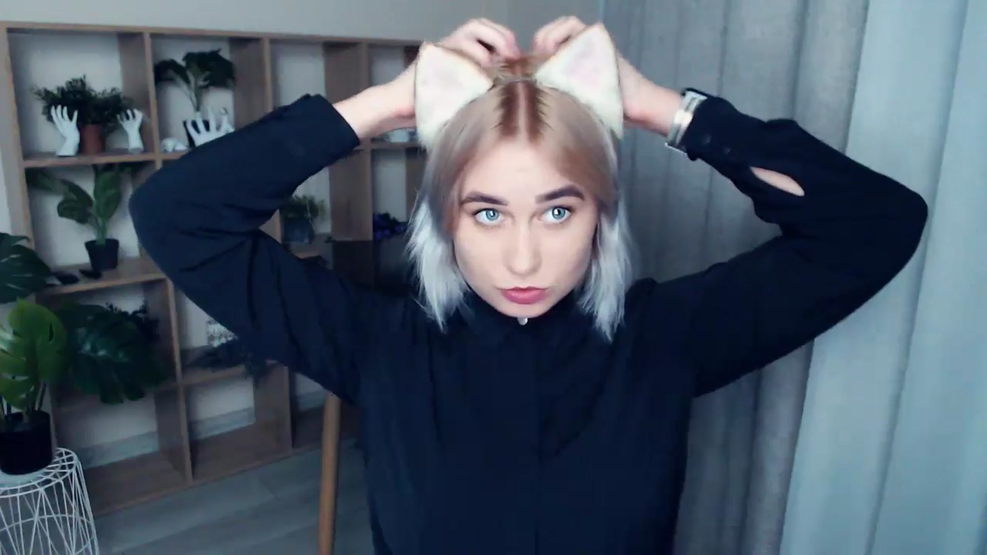 Gallery image thumbnail from Kukla_kolduna's myfreecams stream on, 09/30/2024, 16:21 image 2 of 20