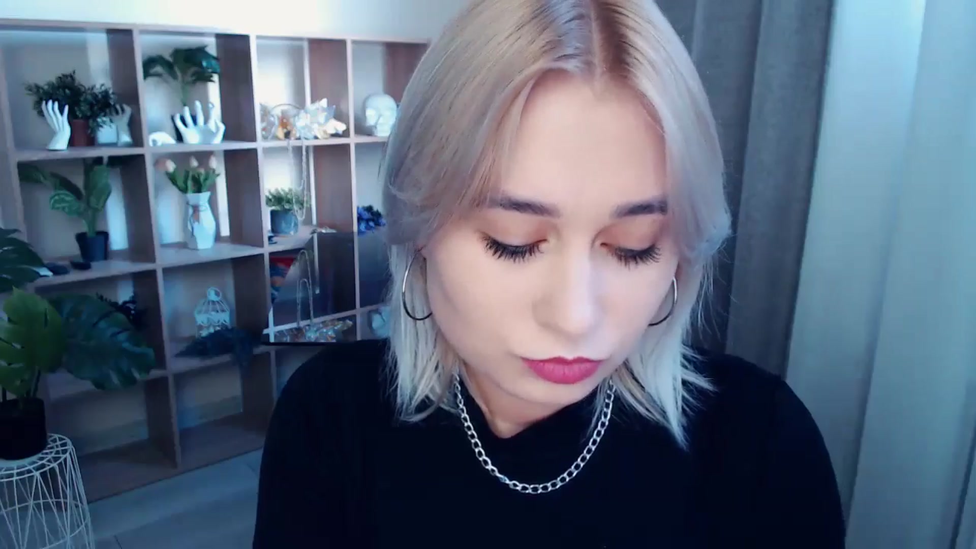 Gallery image thumbnail from Kukla_kolduna's myfreecams stream on, 10/03/2024, 15:08 image 2 of 20
