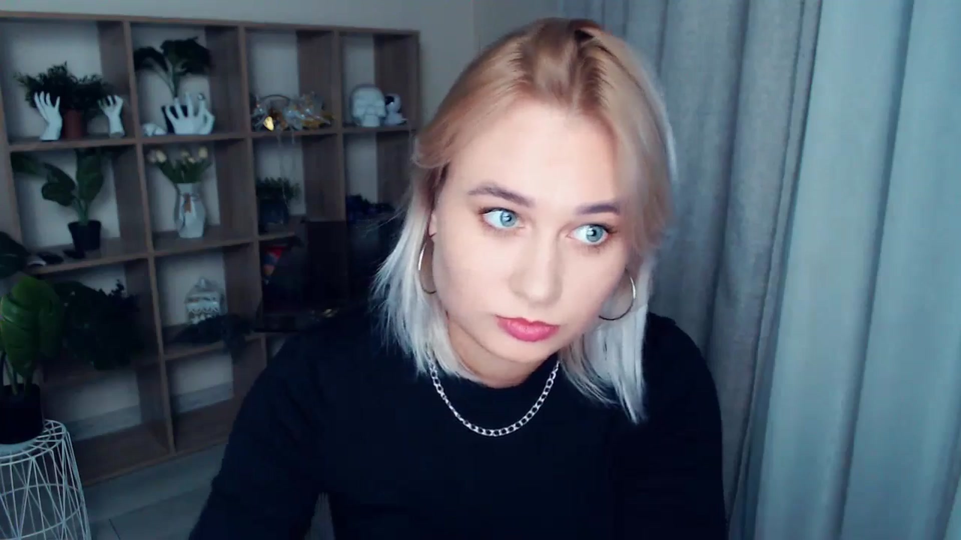 Gallery image thumbnail from Kukla_kolduna's myfreecams stream on, 10/03/2024, 18:10 image 20 of 20