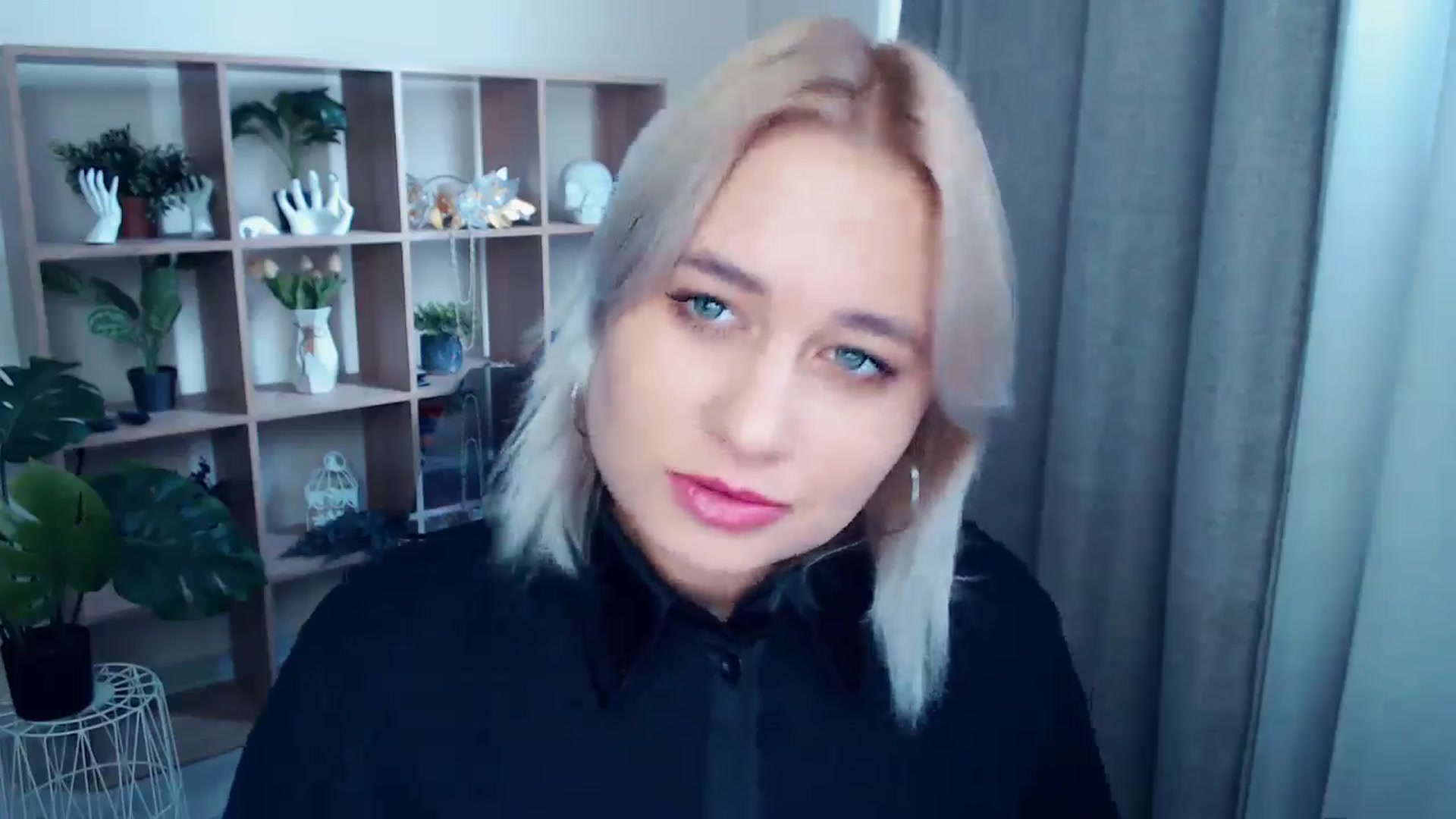 Gallery image thumbnail from Kukla_kolduna's myfreecams stream on, 10/05/2024, 13:33 image 3 of 20
