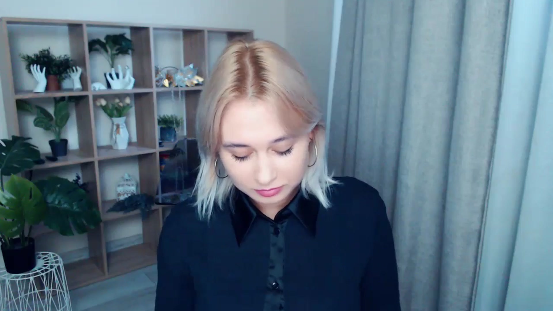 Gallery image thumbnail from Kukla_kolduna's myfreecams stream on, 10/05/2024, 14:32 image 8 of 20