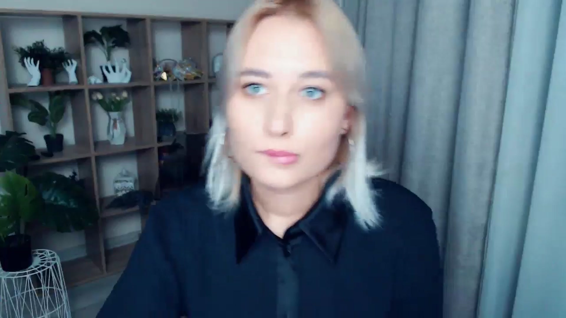 Gallery image thumbnail from Kukla_kolduna's myfreecams stream on, 10/05/2024, 17:13 image 9 of 20