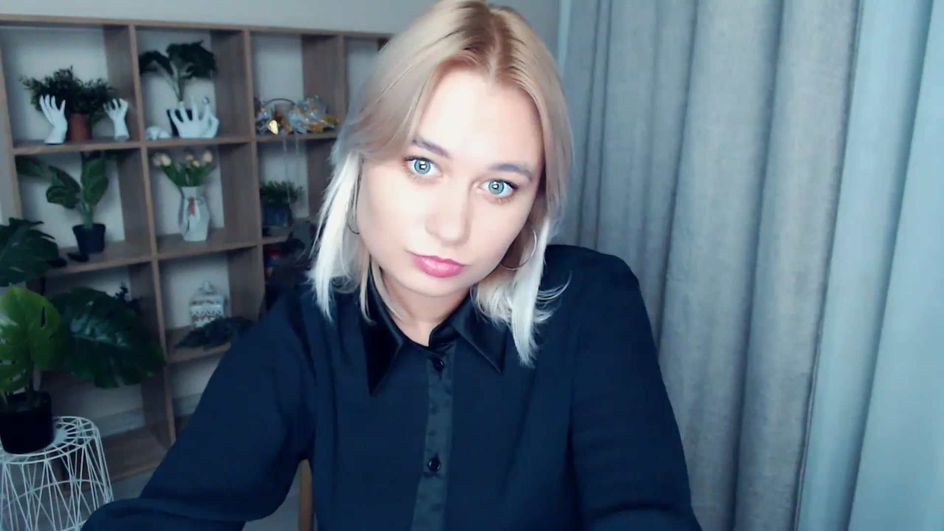 Gallery image thumbnail from Kukla_kolduna's myfreecams stream on, 10/05/2024, 17:59 image 17 of 20