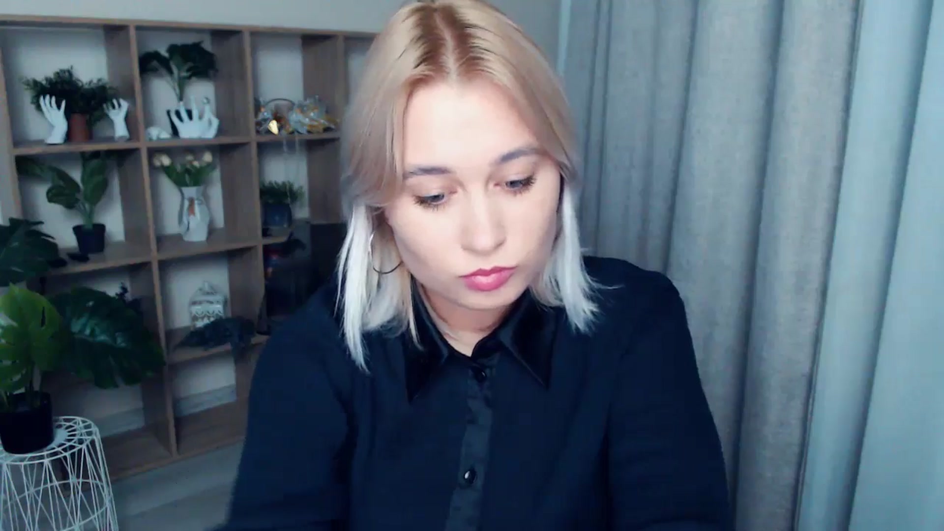 Gallery image thumbnail from Kukla_kolduna's myfreecams stream on, 10/05/2024, 17:59 image 20 of 20