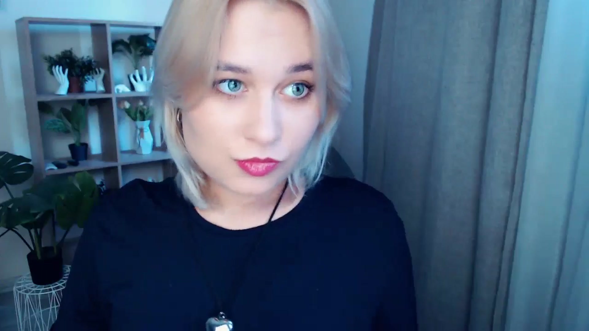 Gallery image thumbnail from Kukla_kolduna's myfreecams stream on, 10/16/2024, 14:59 image 9 of 20