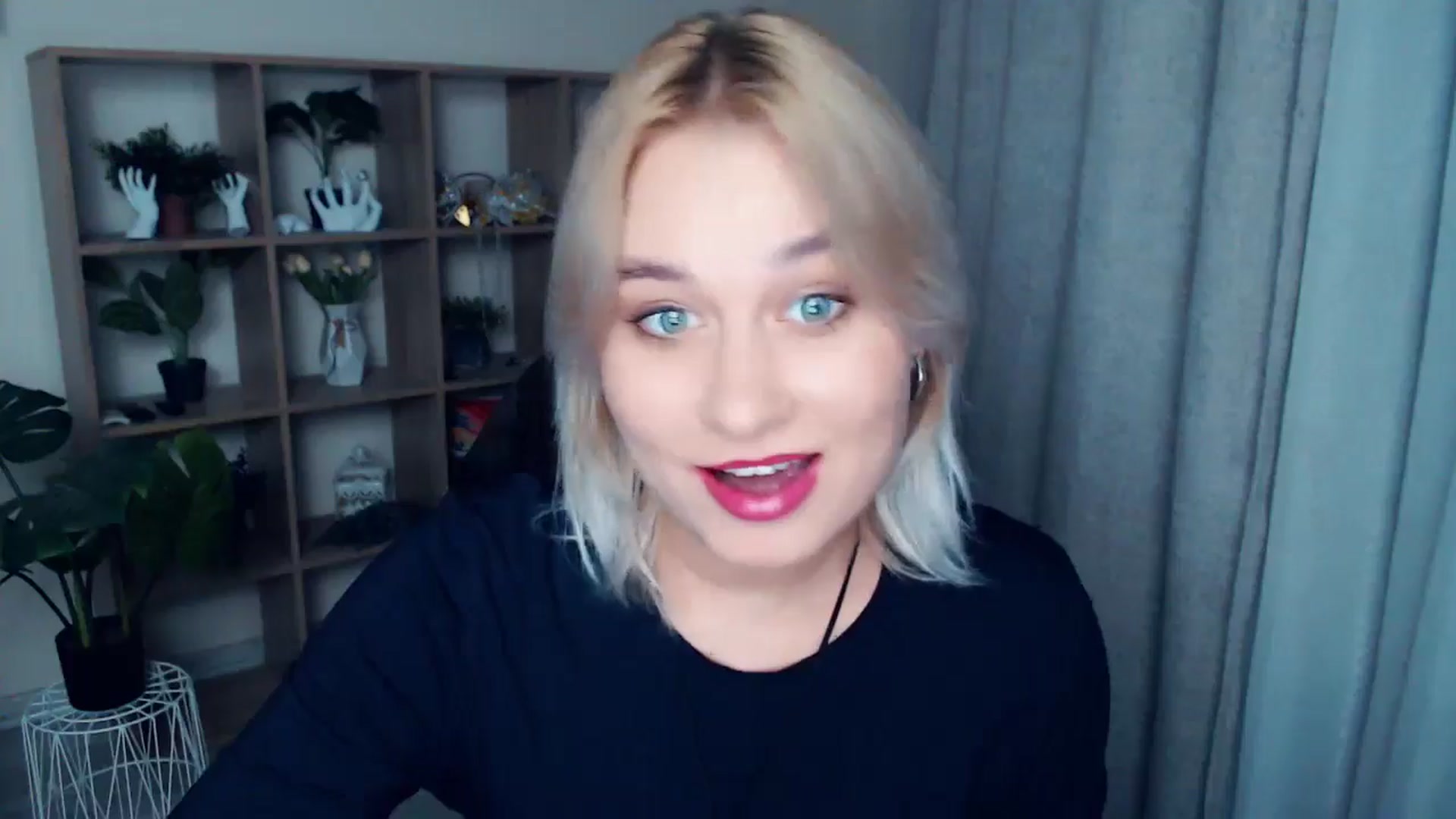 Gallery image thumbnail from Kukla_kolduna's myfreecams stream on, 10/16/2024, 16:47 image 8 of 20
