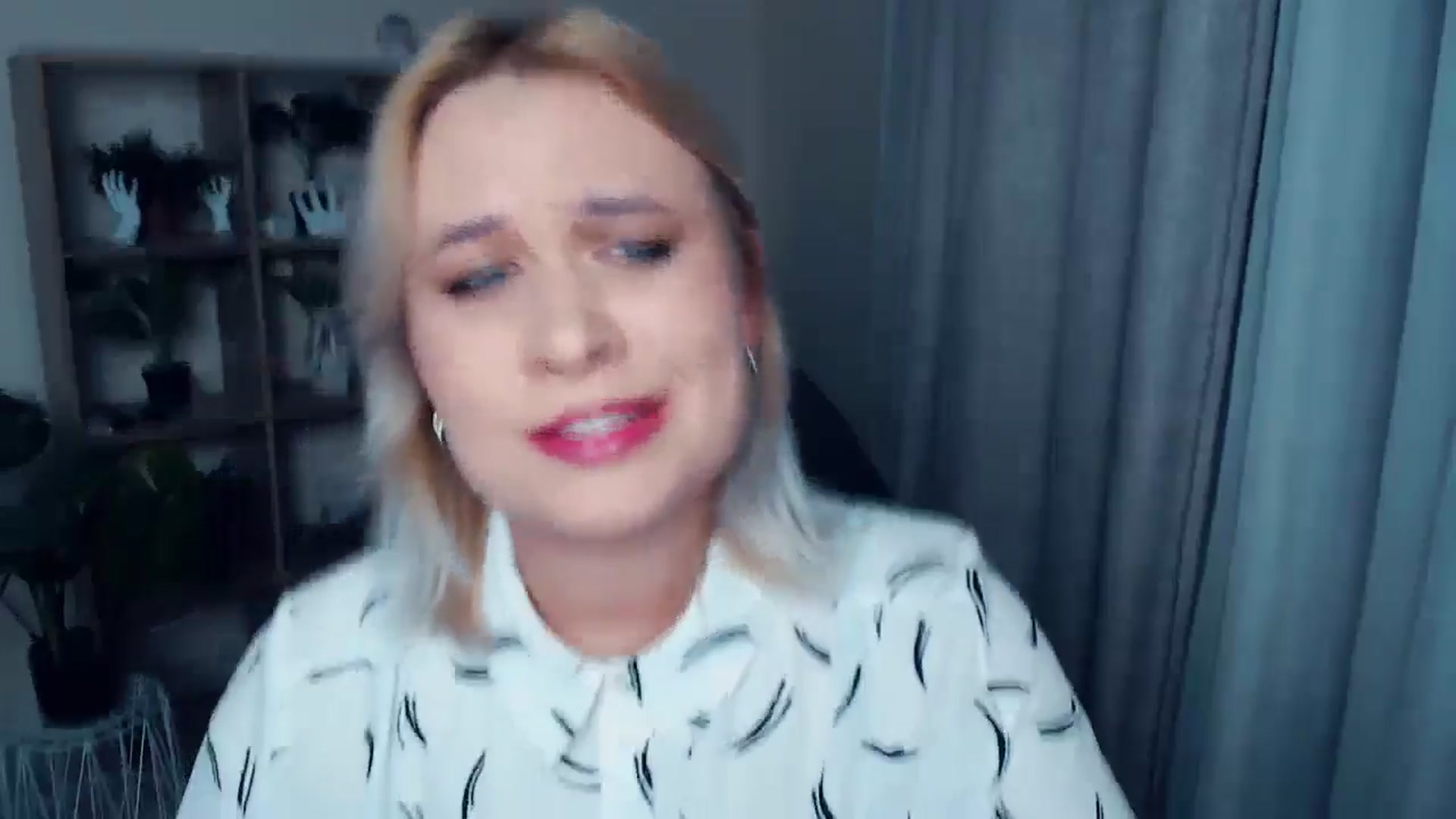 Gallery image thumbnail from Kukla_kolduna's myfreecams stream on, 10/17/2024, 16:38 image 20 of 20