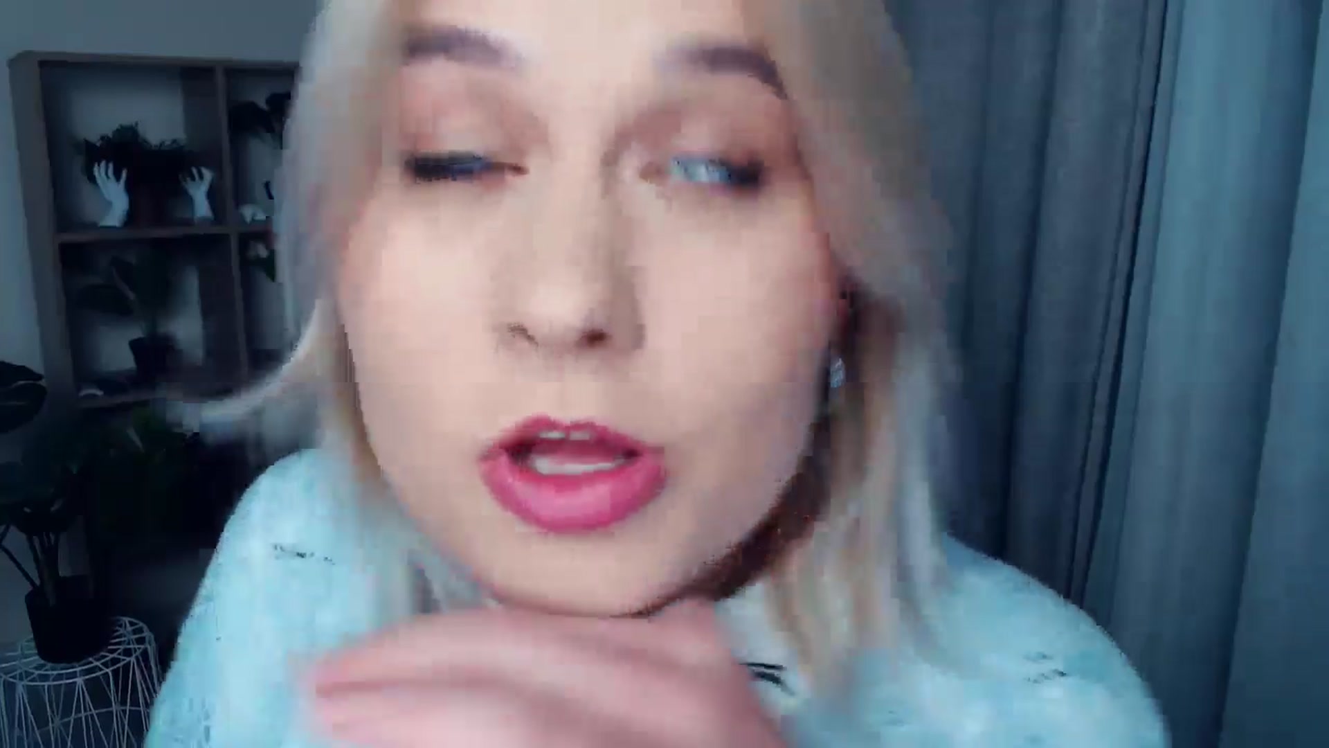 Gallery image thumbnail from Kukla_kolduna's myfreecams stream on, 10/17/2024, 16:38 image 6 of 20