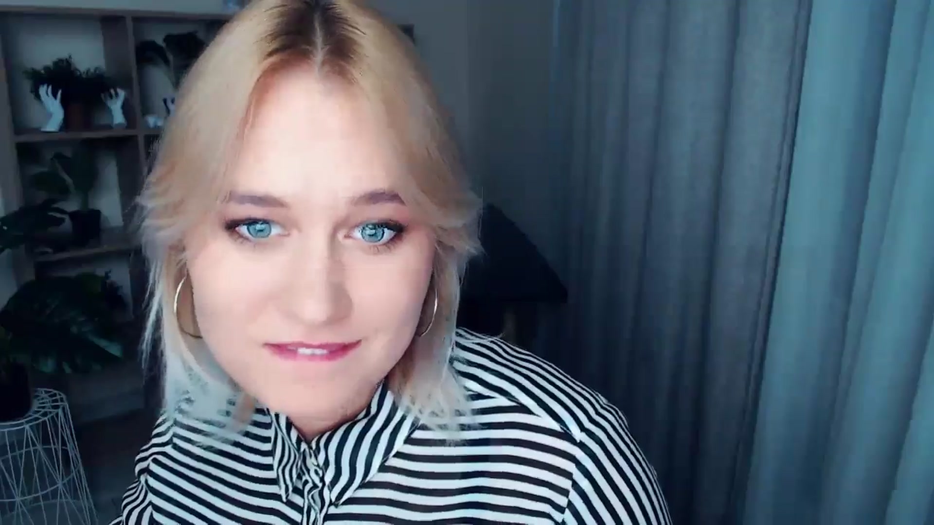 Gallery image thumbnail from Kukla_kolduna's myfreecams stream on, 10/20/2024, 17:41 image 20 of 20