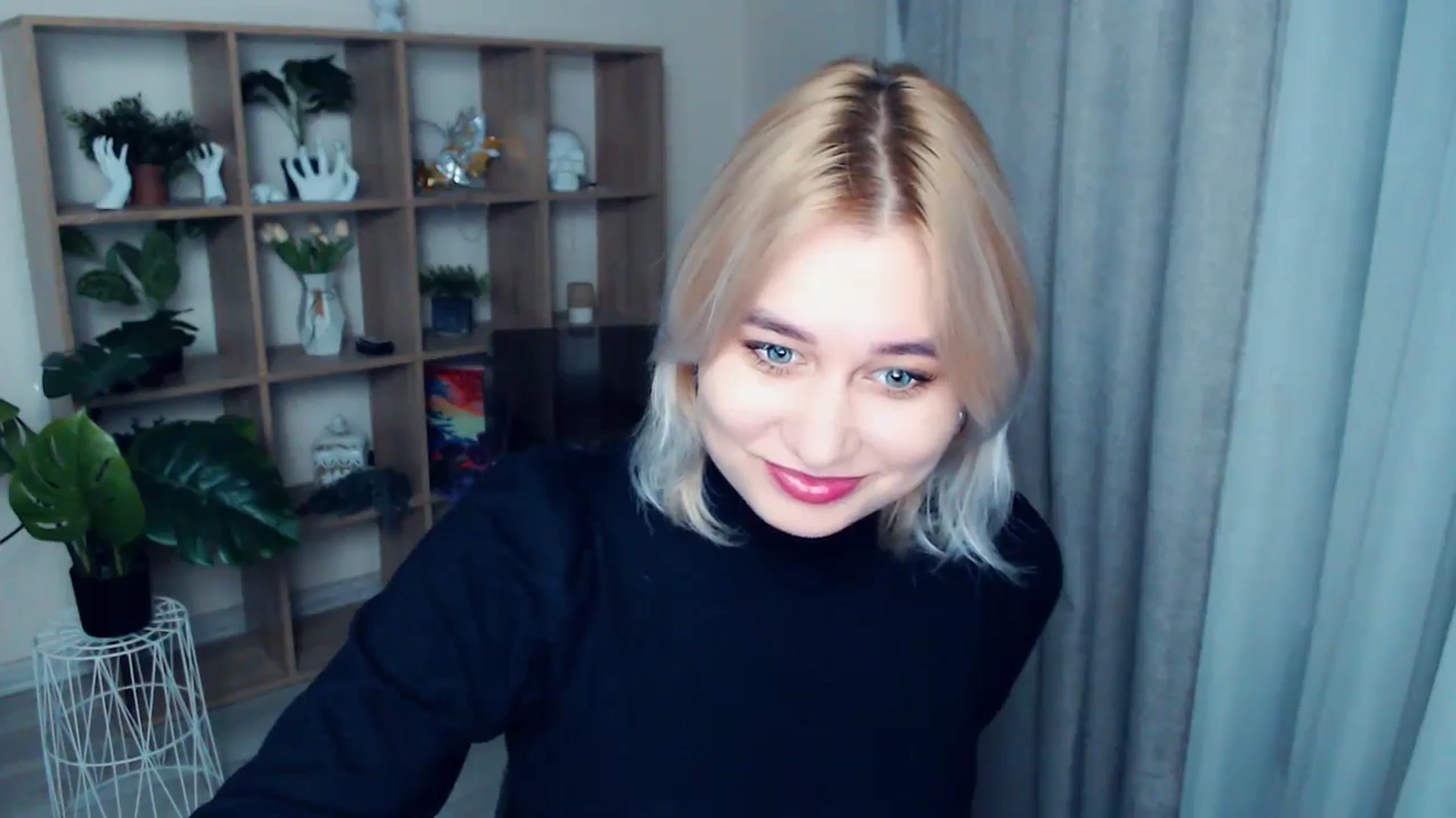 Gallery image thumbnail from Kukla_kolduna's myfreecams stream on, 10/23/2024, 18:18 image 3 of 20
