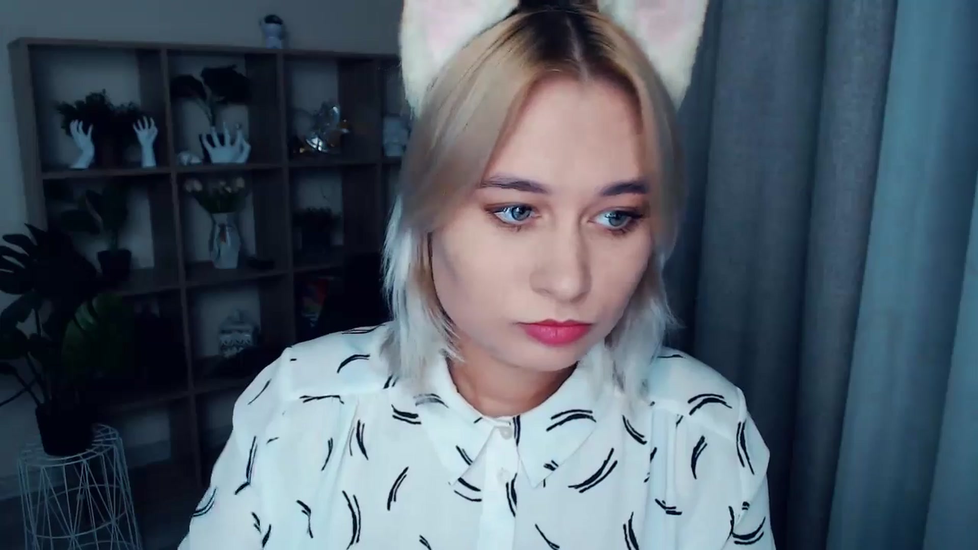 Gallery image thumbnail from Kukla_kolduna's myfreecams stream on, 10/25/2024, 16:32 image 14 of 20