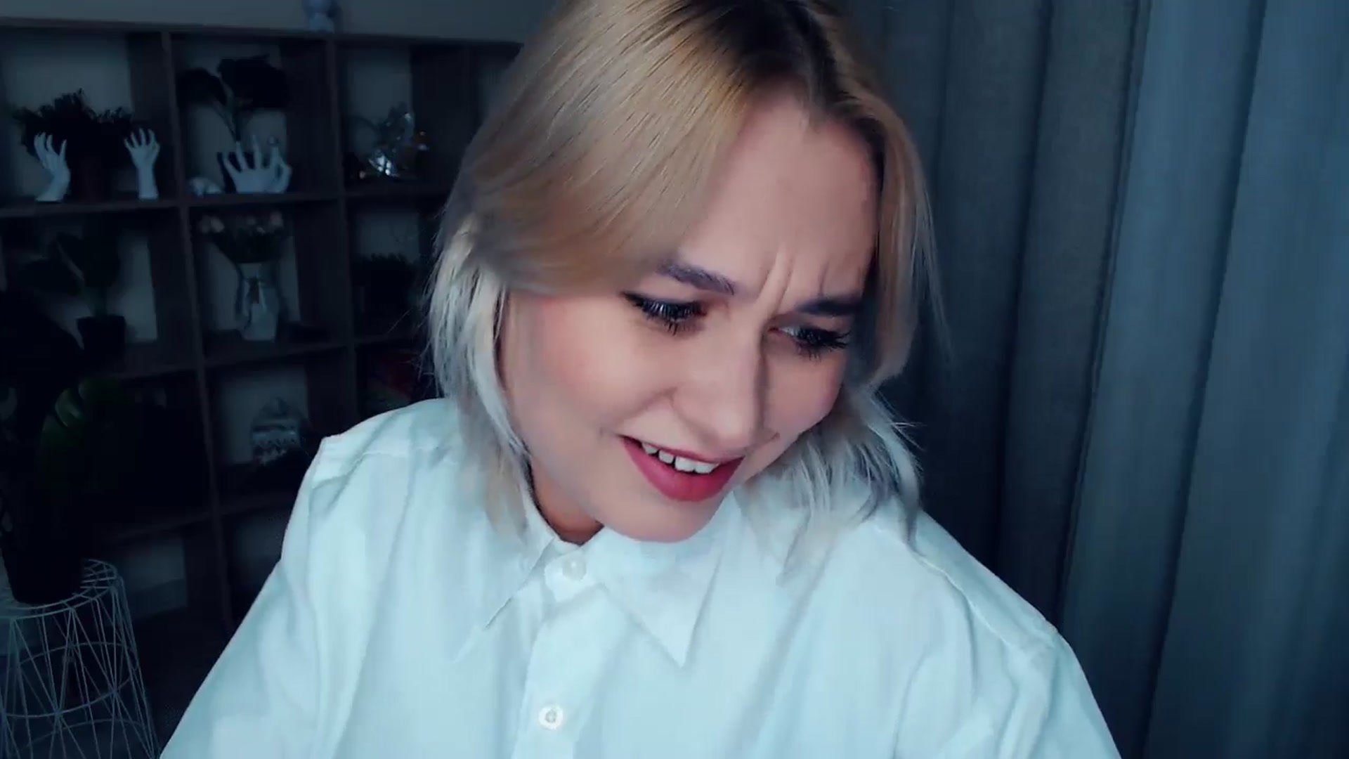 Gallery image thumbnail from Kukla_kolduna's myfreecams stream on, 10/26/2024, 15:28 image 19 of 20