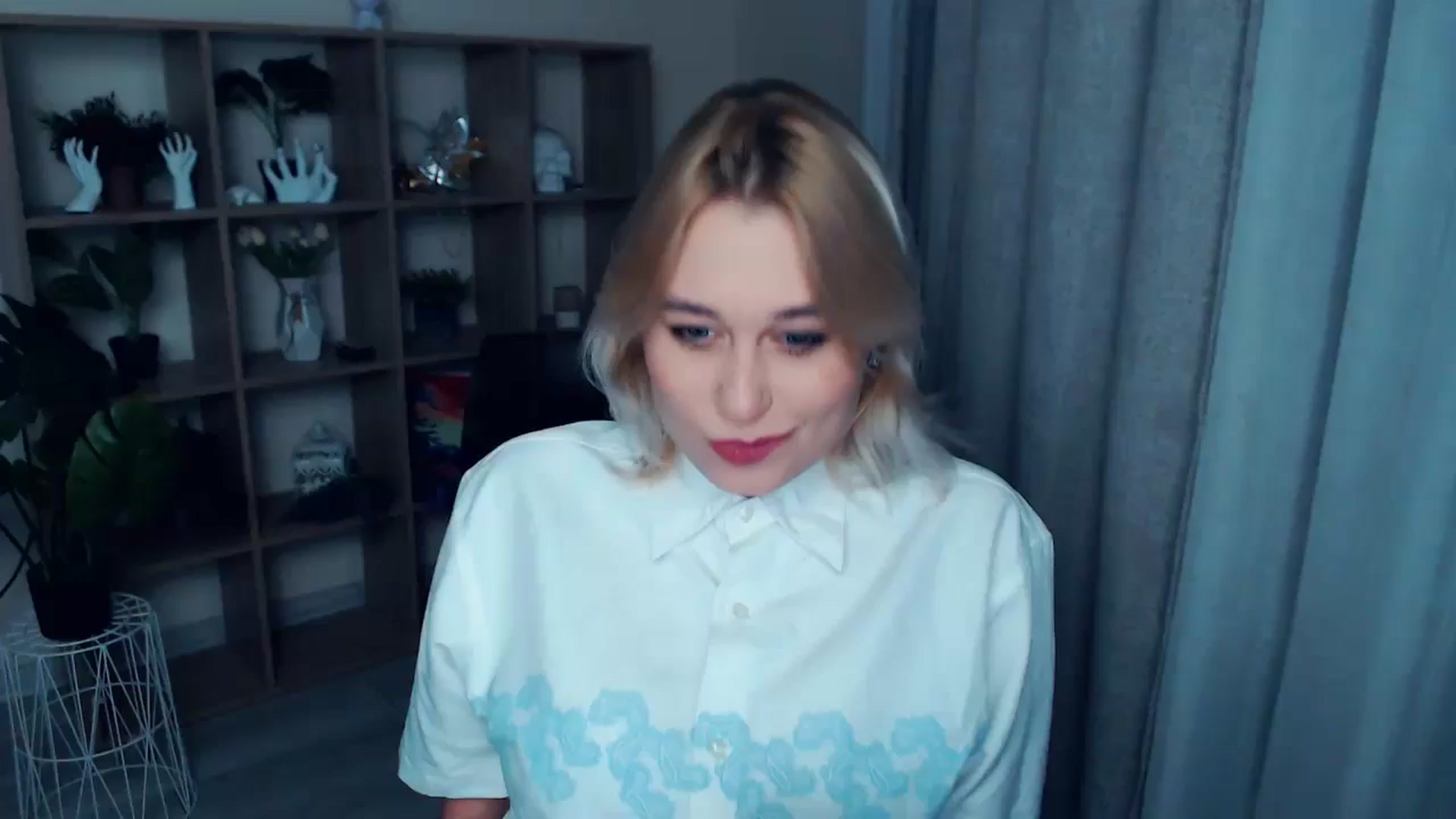 Gallery image thumbnail from Kukla_kolduna's myfreecams stream on, 10/26/2024, 15:28 image 8 of 20