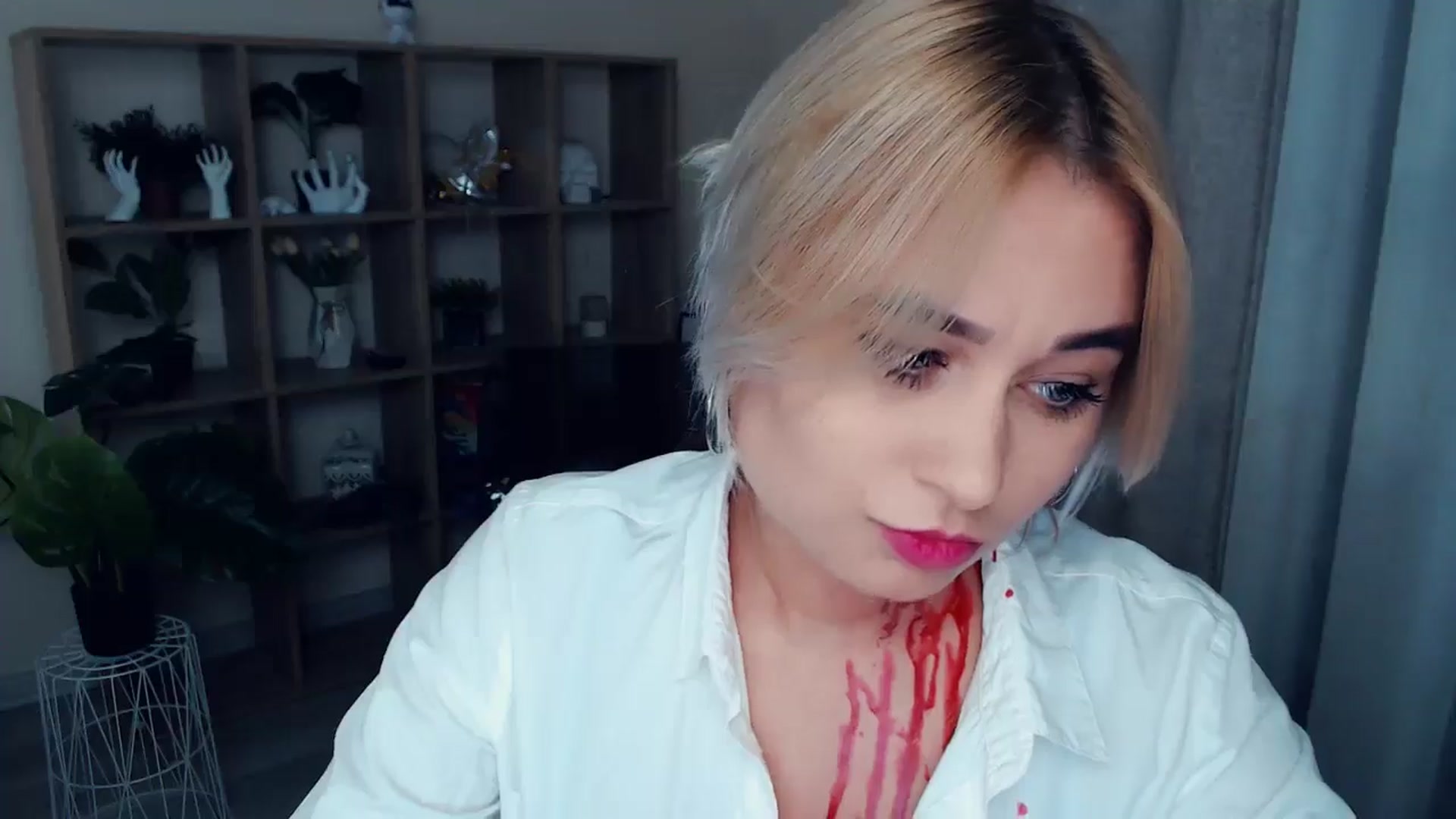 Gallery image thumbnail from Kukla_kolduna's myfreecams stream on, 10/30/2024, 18:41 image 19 of 20