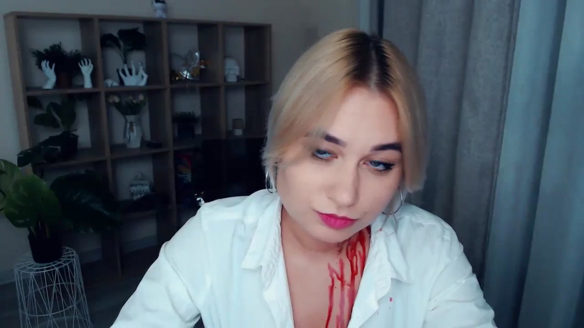 Gallery image thumbnail from Kukla_kolduna's myfreecams stream on, 10/30/2024, 19:10 image 17 of 20