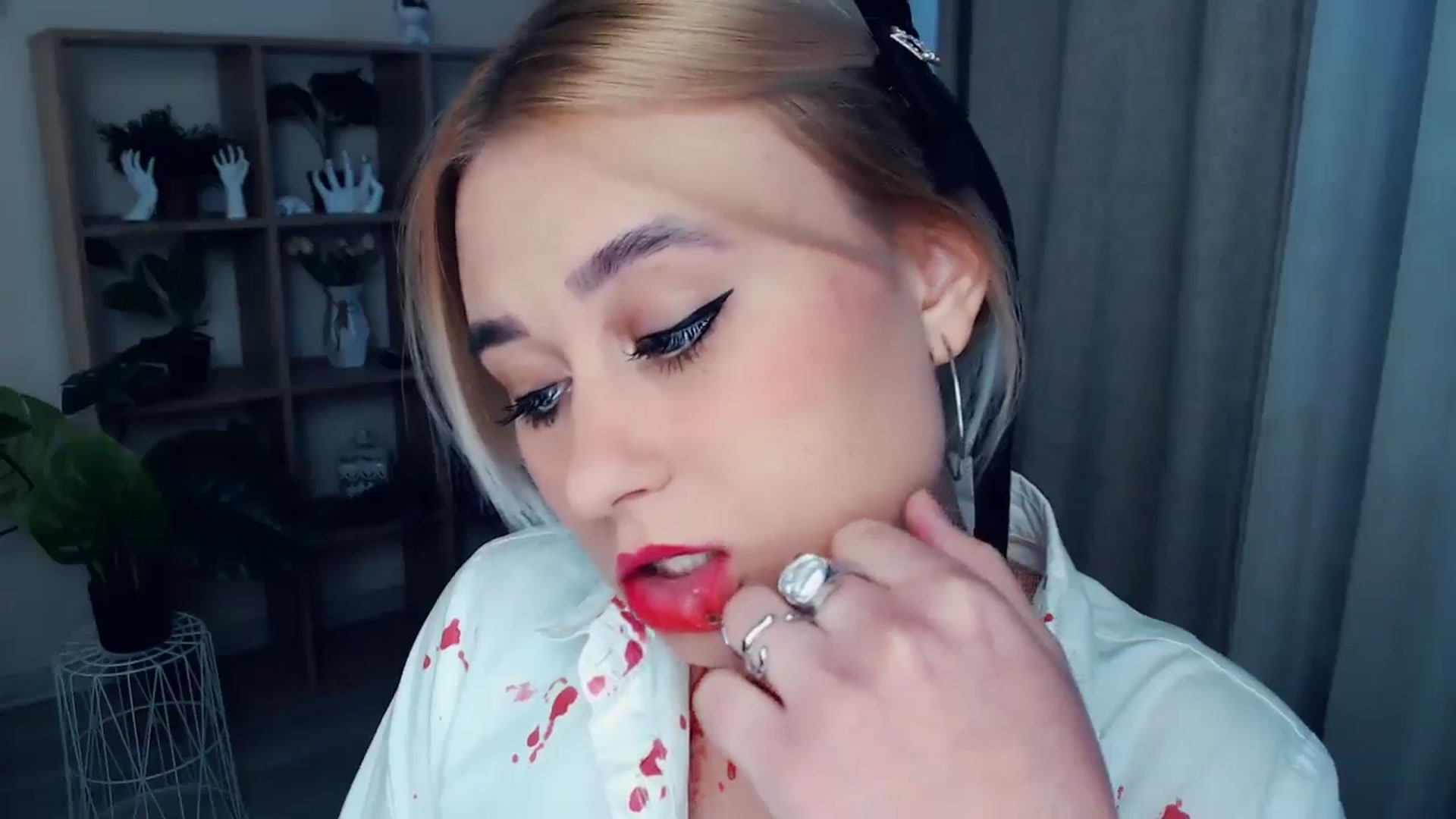 Gallery image thumbnail from Kukla_kolduna's myfreecams stream on, 10/31/2024, 15:19 image 8 of 20