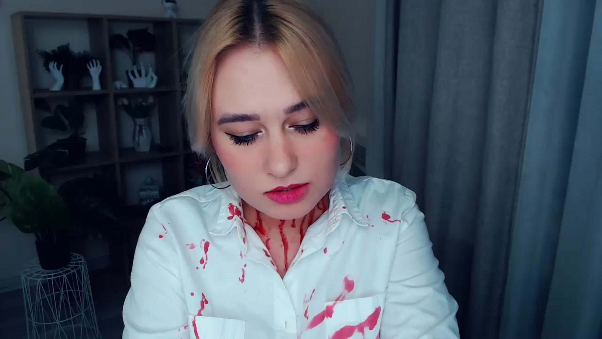 Gallery image thumbnail from Kukla_kolduna's myfreecams stream on, 10/31/2024, 15:50 image 17 of 20