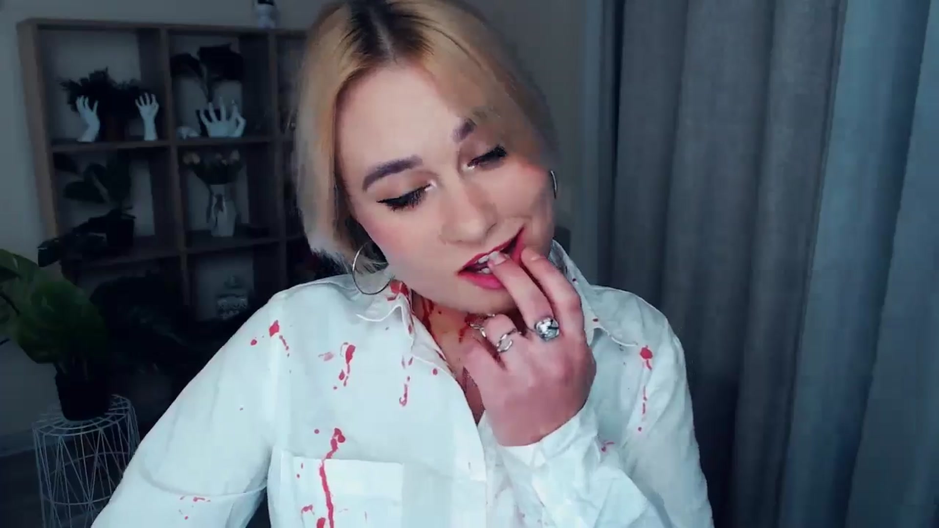 Gallery image thumbnail from Kukla_kolduna's myfreecams stream on, 10/31/2024, 15:50 image 18 of 20