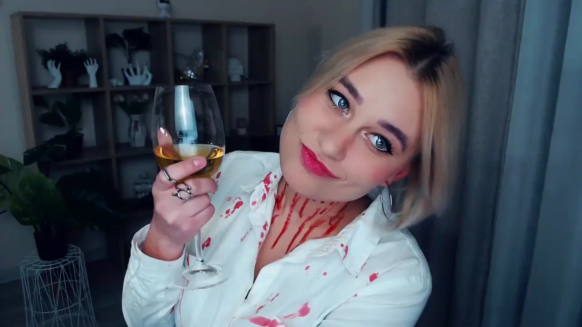 Gallery image thumbnail from Kukla_kolduna's myfreecams stream on, 10/31/2024, 15:50 image 1 of 20
