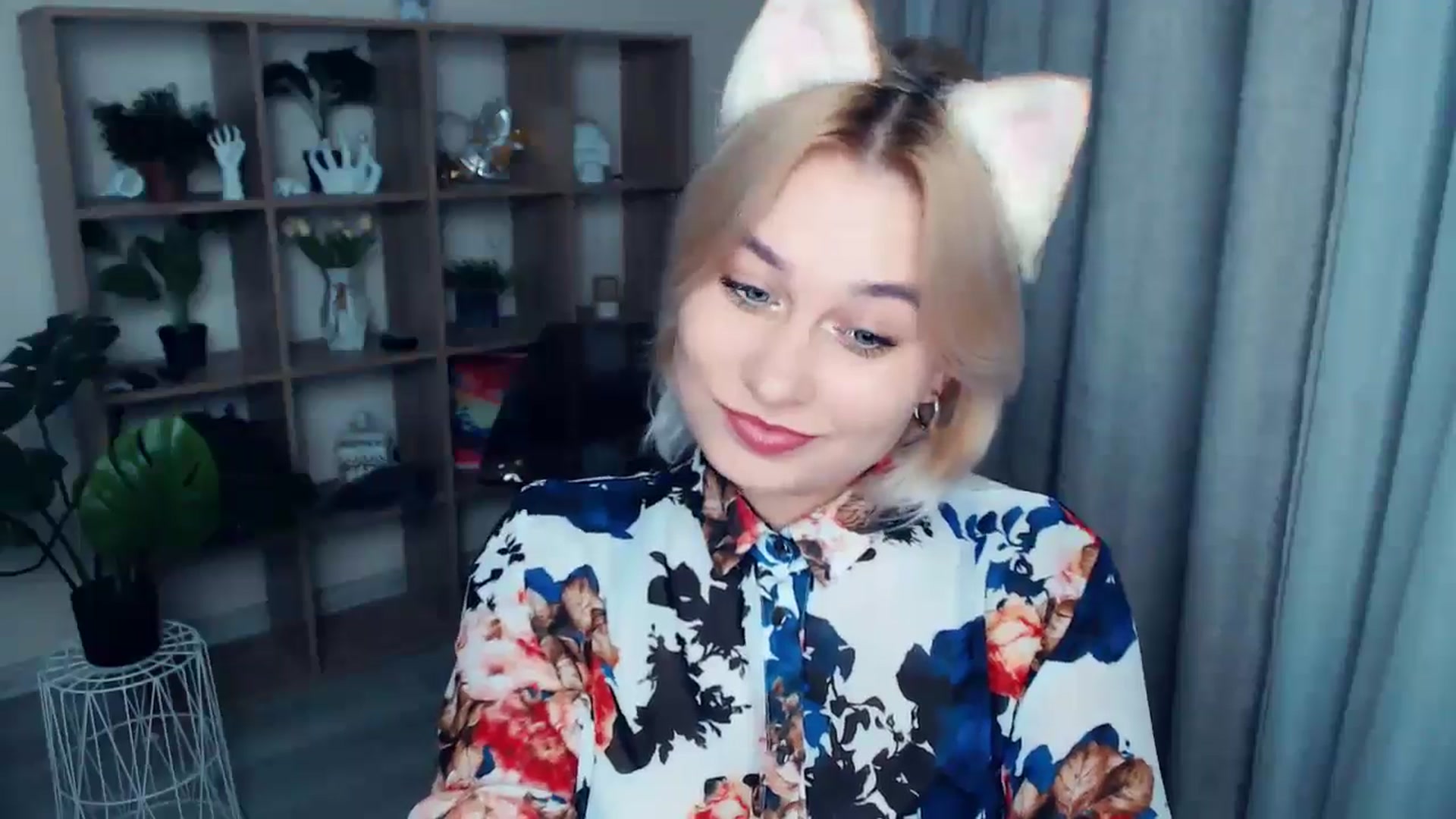Gallery image thumbnail from Kukla_kolduna's myfreecams stream on, 11/02/2024, 15:21 image 6 of 20