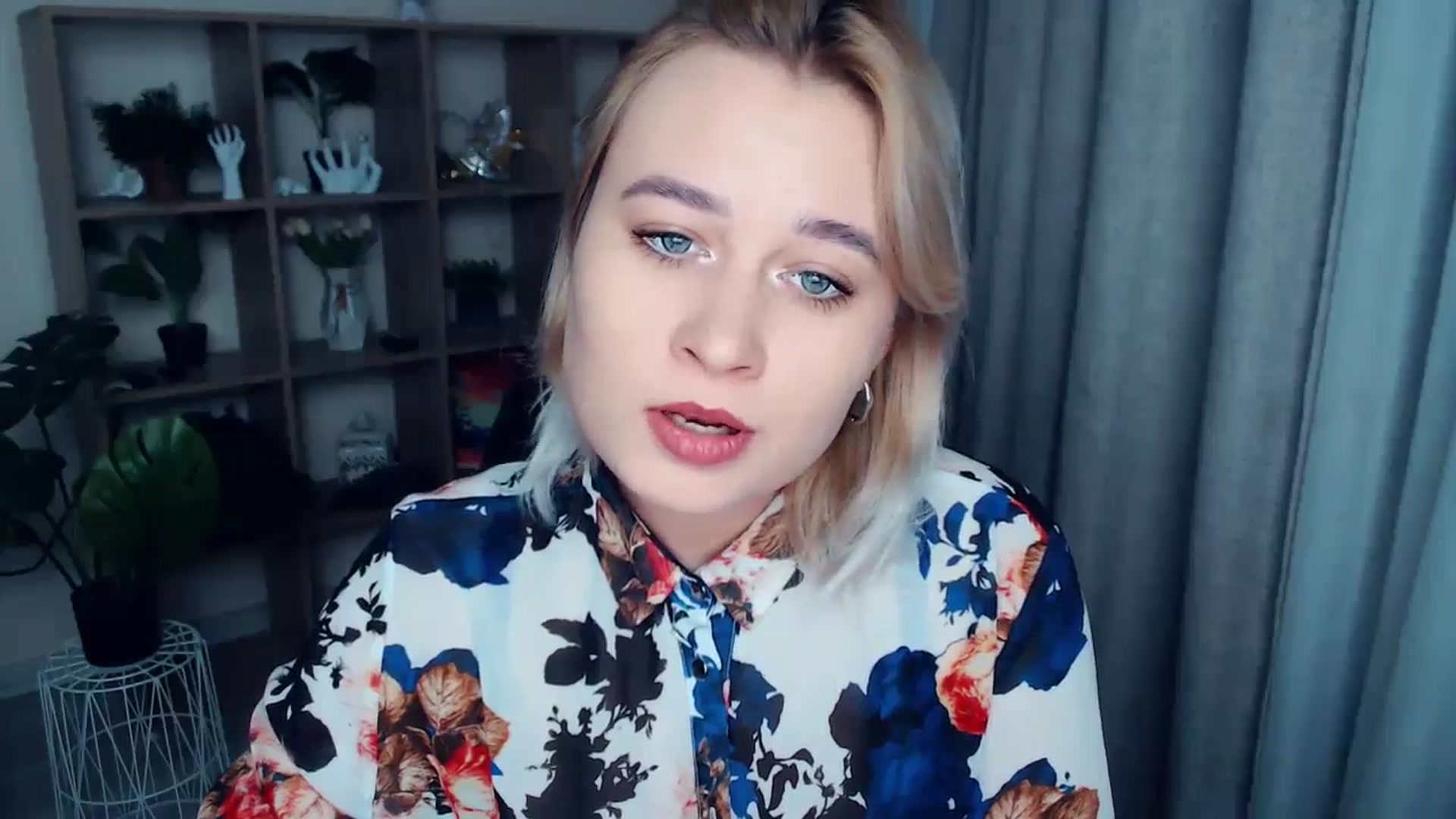 Gallery image thumbnail from Kukla_kolduna's myfreecams stream on, 11/02/2024, 15:21 image 10 of 20