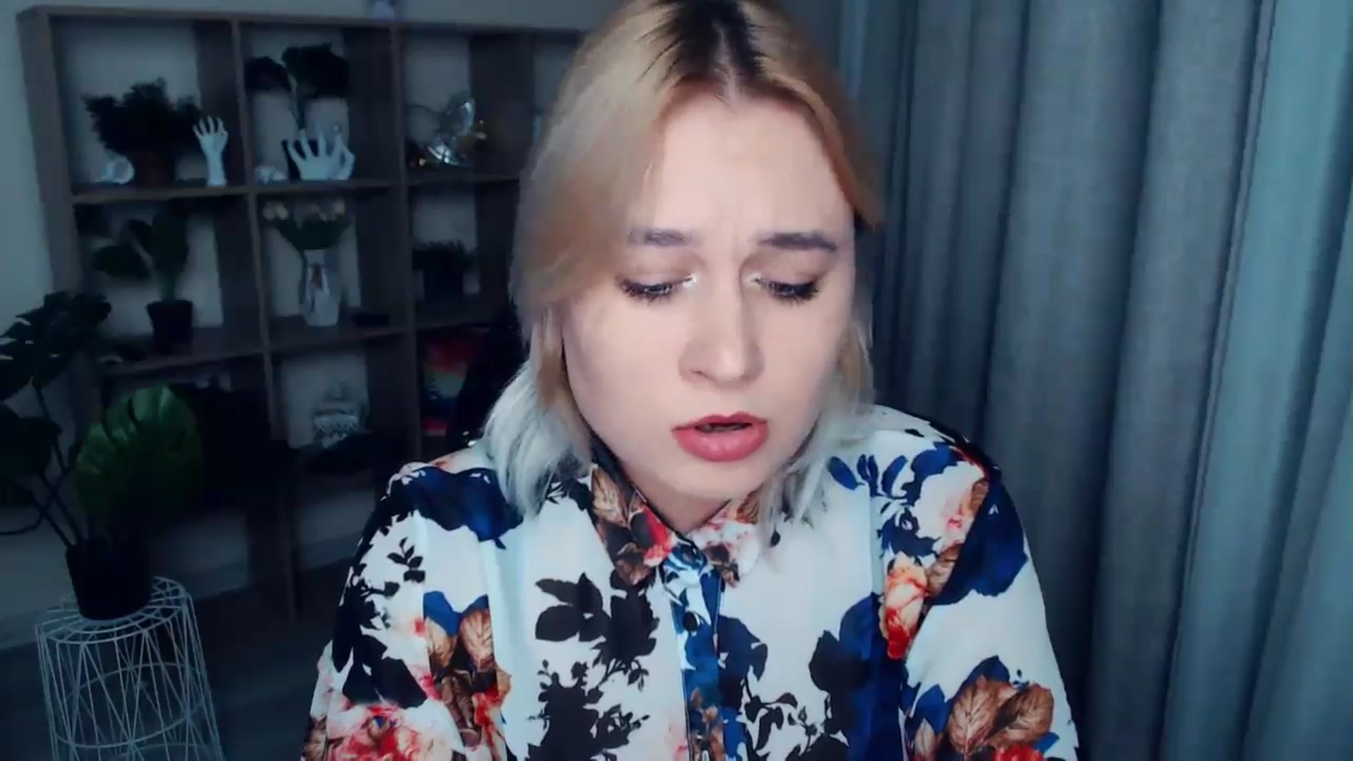 Gallery image thumbnail from Kukla_kolduna's myfreecams stream on, 11/02/2024, 15:21 image 13 of 20
