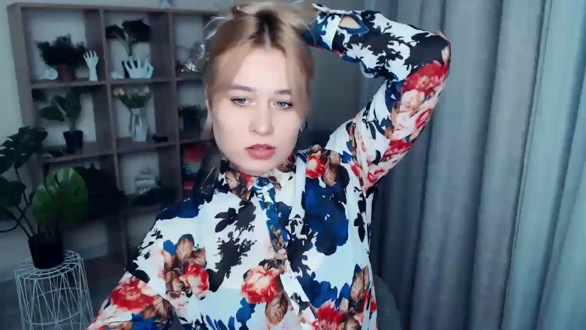 Gallery image thumbnail from Kukla_kolduna's myfreecams stream on, 11/02/2024, 15:21 image 19 of 20