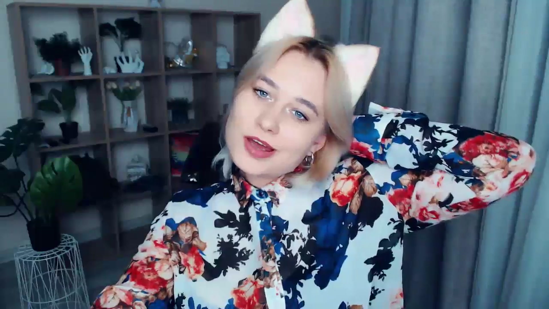 Gallery image thumbnail from Kukla_kolduna's myfreecams stream on, 11/02/2024, 15:21 image 5 of 20