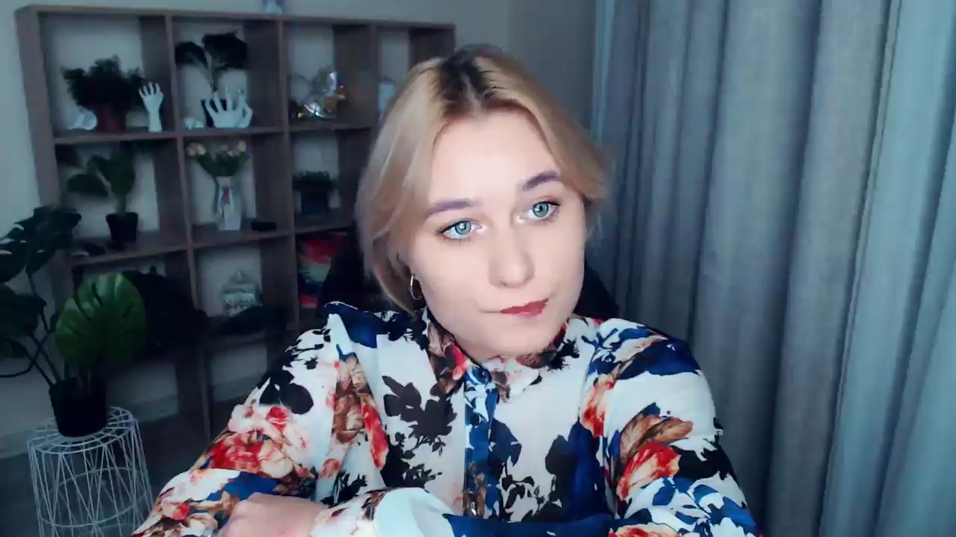Gallery image thumbnail from Kukla_kolduna's myfreecams stream on, 11/02/2024, 15:49 image 10 of 20