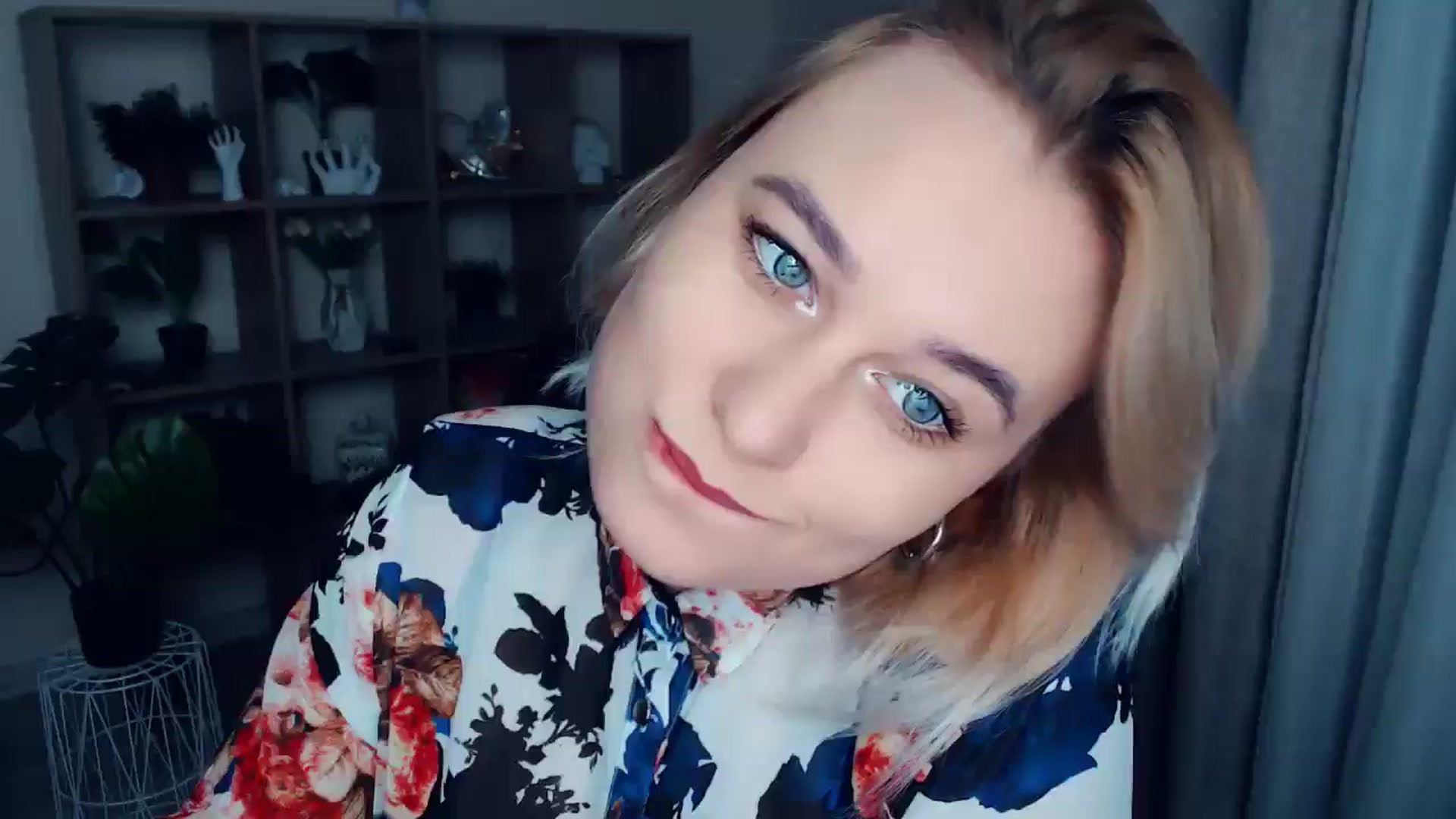 Gallery image thumbnail from Kukla_kolduna's myfreecams stream on, 11/02/2024, 15:49 image 1 of 20