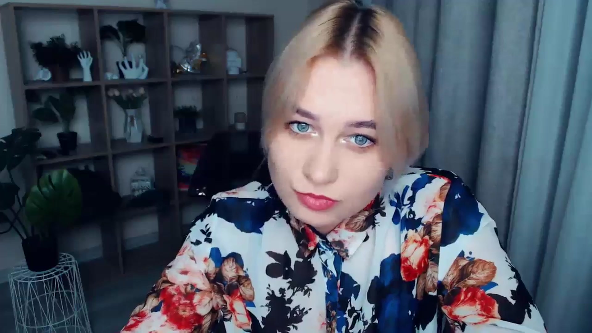 Gallery image thumbnail from Kukla_kolduna's myfreecams stream on, 11/02/2024, 16:06 image 3 of 20