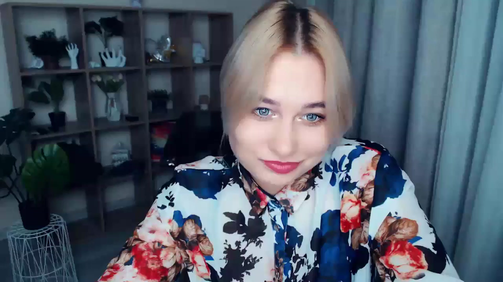 Gallery image thumbnail from Kukla_kolduna's myfreecams stream on, 11/02/2024, 16:06 image 7 of 20