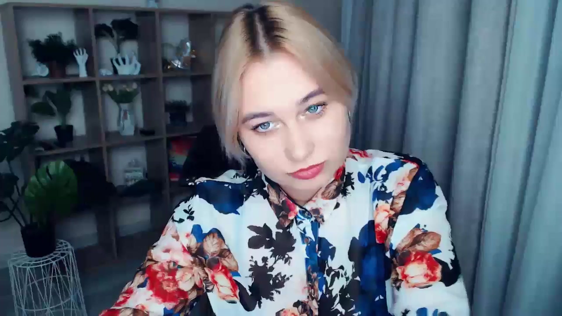 Gallery image thumbnail from Kukla_kolduna's myfreecams stream on, 11/02/2024, 16:06 image 8 of 20